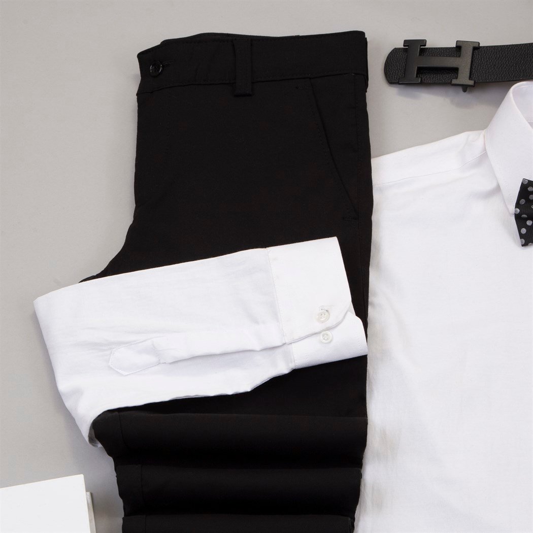 Siyah Pantolon Gömlek Papyon Ayakkabı Kombin