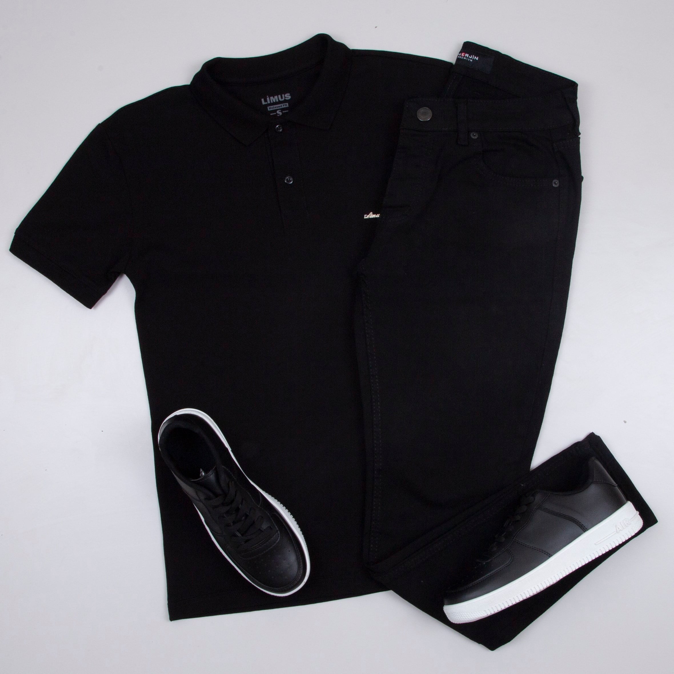 Siyah Polo Yaka Tişört Siyah Kot pantolon  ayakkabı Kombin