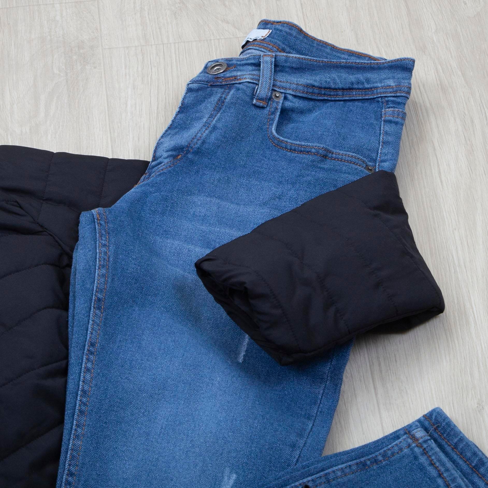 Siyah Şişme Mont Boğazlı Body Pantolon Bot Kombin