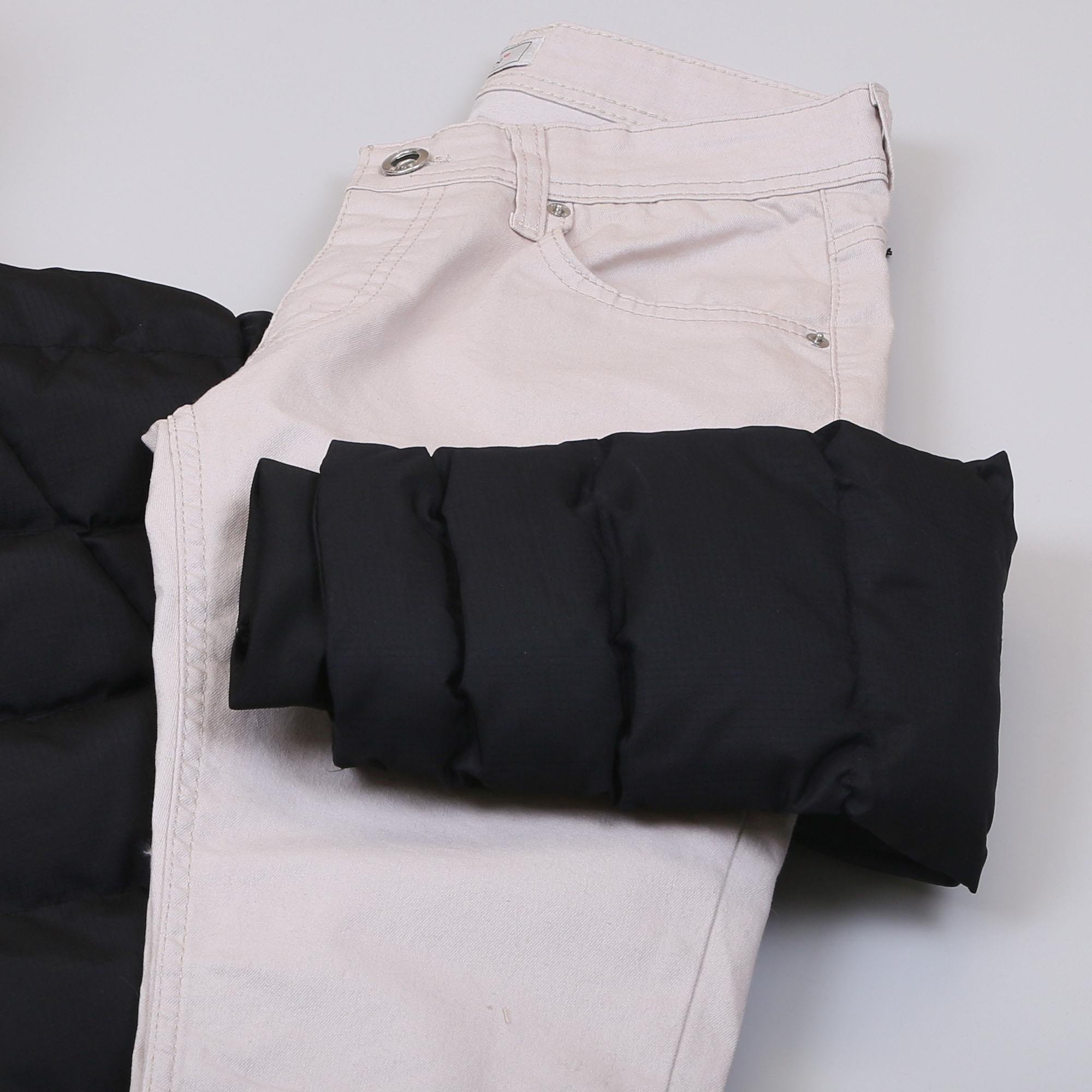 Siyah Şişme Mont Boğazlı Body Pantolon Bot Kombin