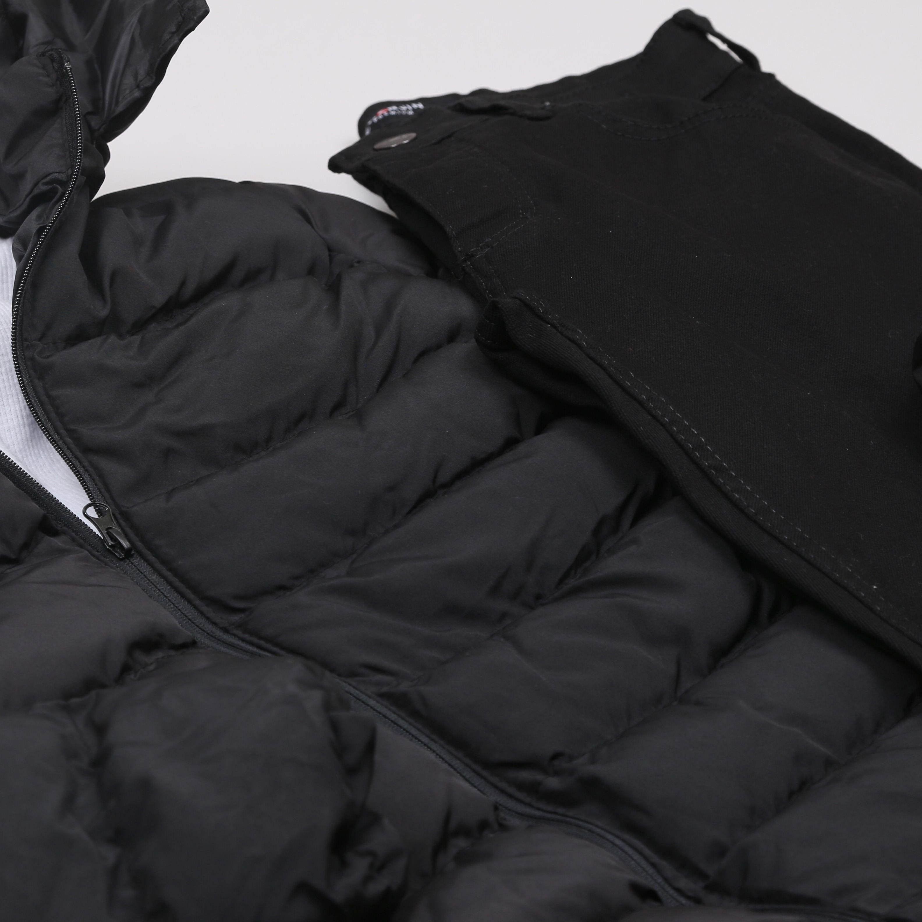 Siyah Şişme Mont Pantolon Bot Kombini