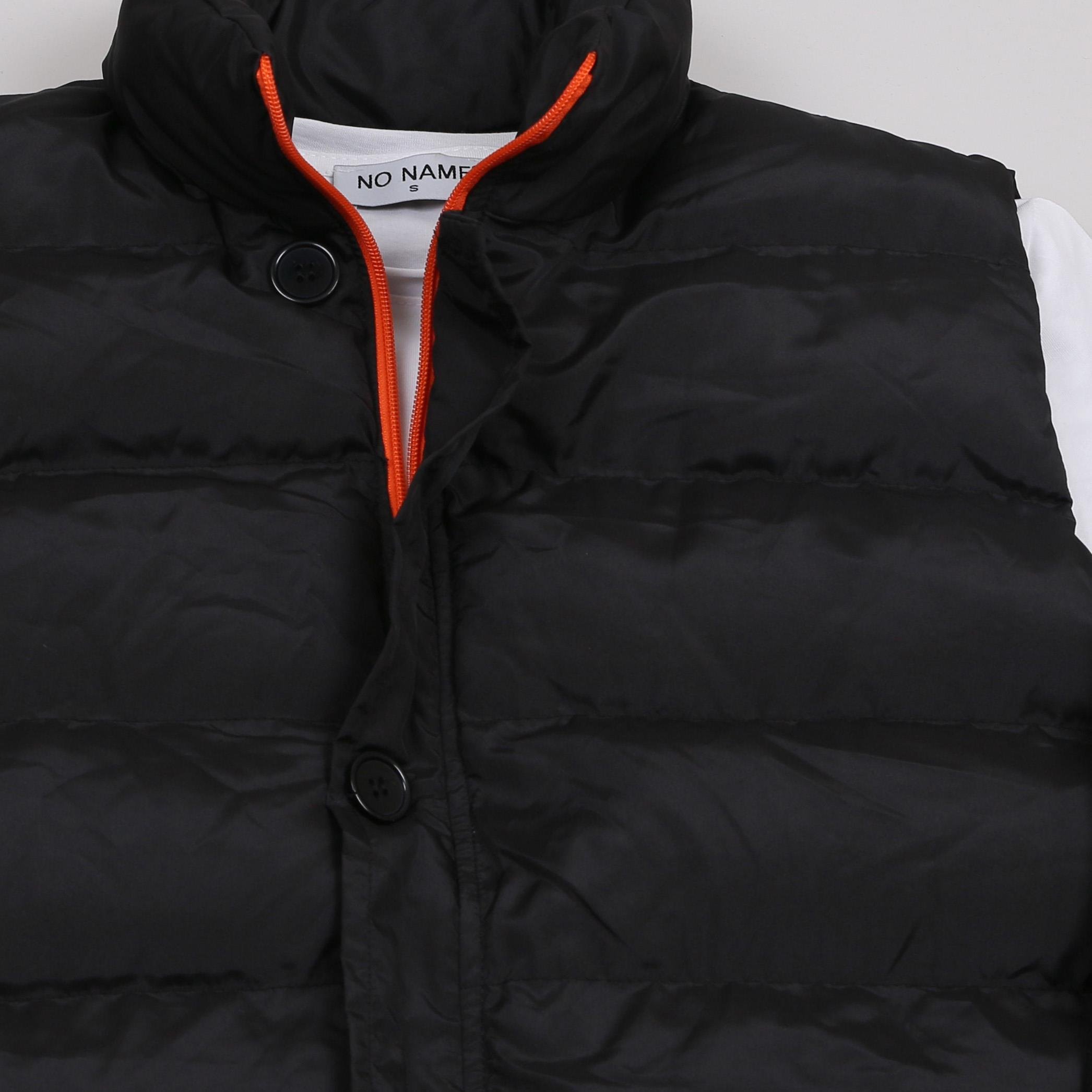 Siyah Şişme Yelek Basic Pantolon Ayakkabı Kombin