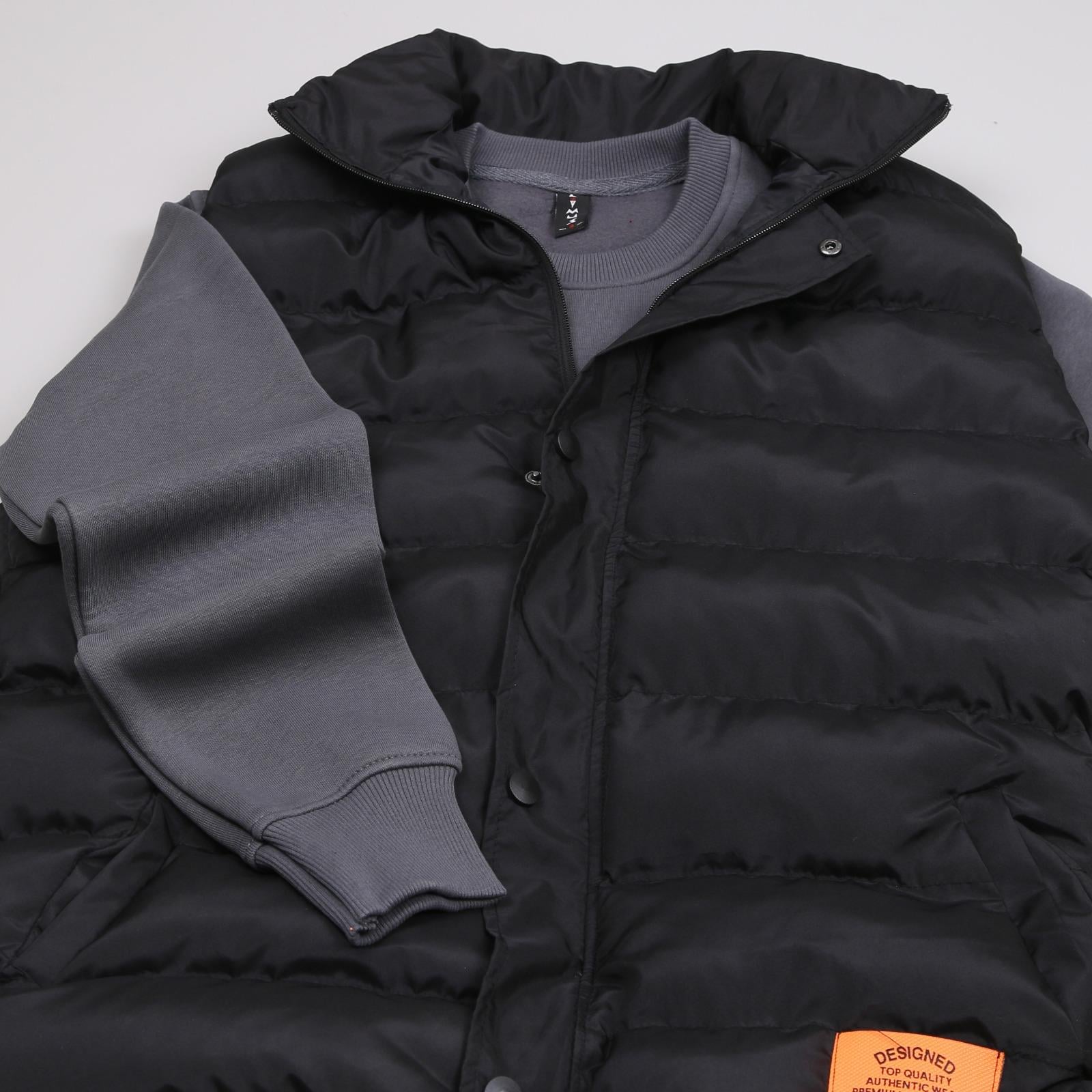 Siyah Şişme Yelek Füme Sweatshirt Eşofman Ayakkabı Kombin