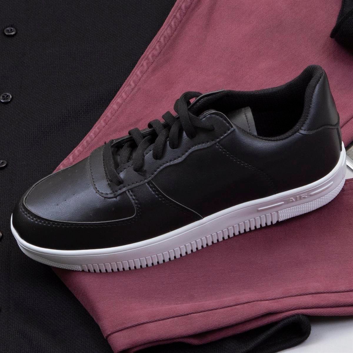 Siyah Spor Gömlek Pantolon Ayakkabı Kombin