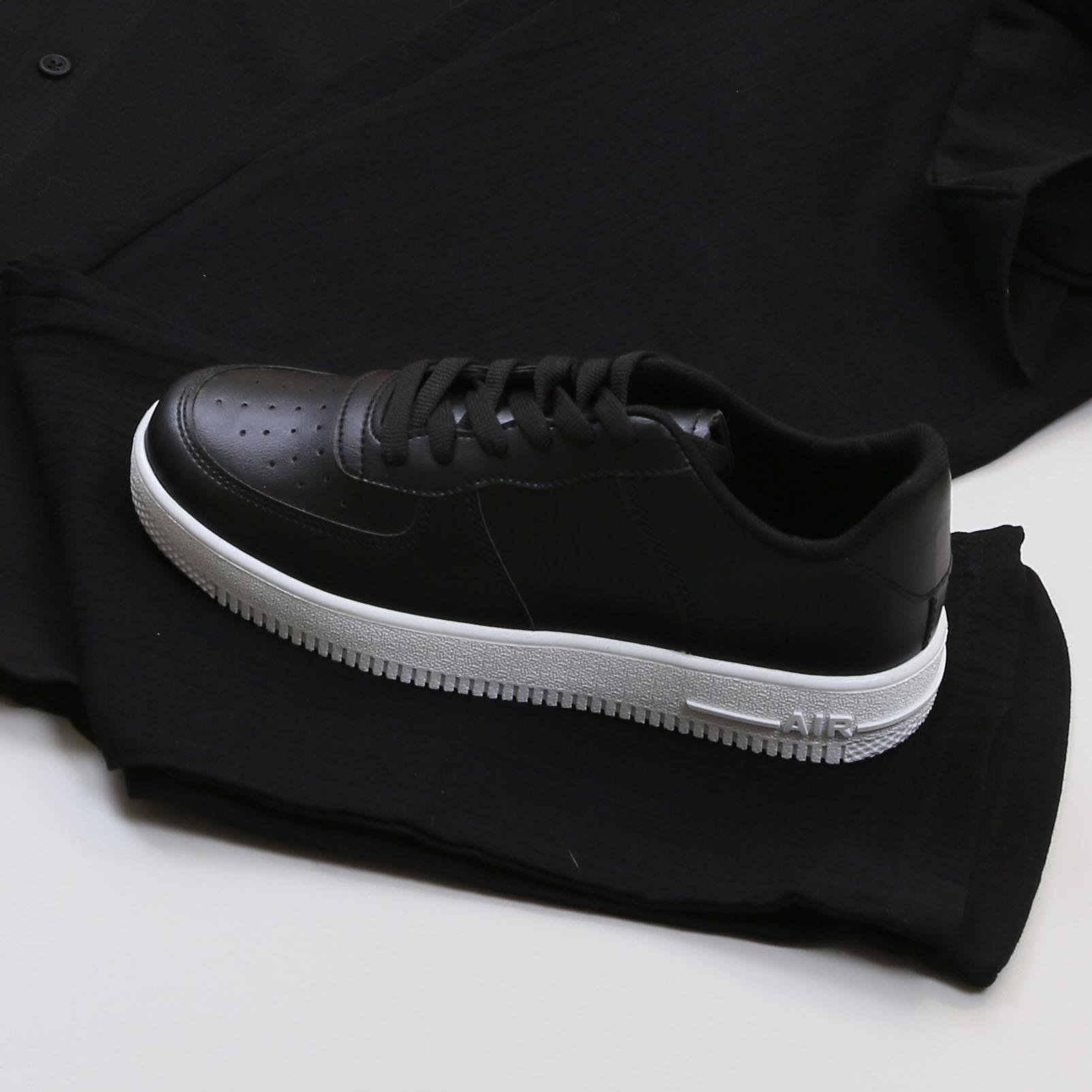 Siyah Spor Takım Ayakkabı Kombin