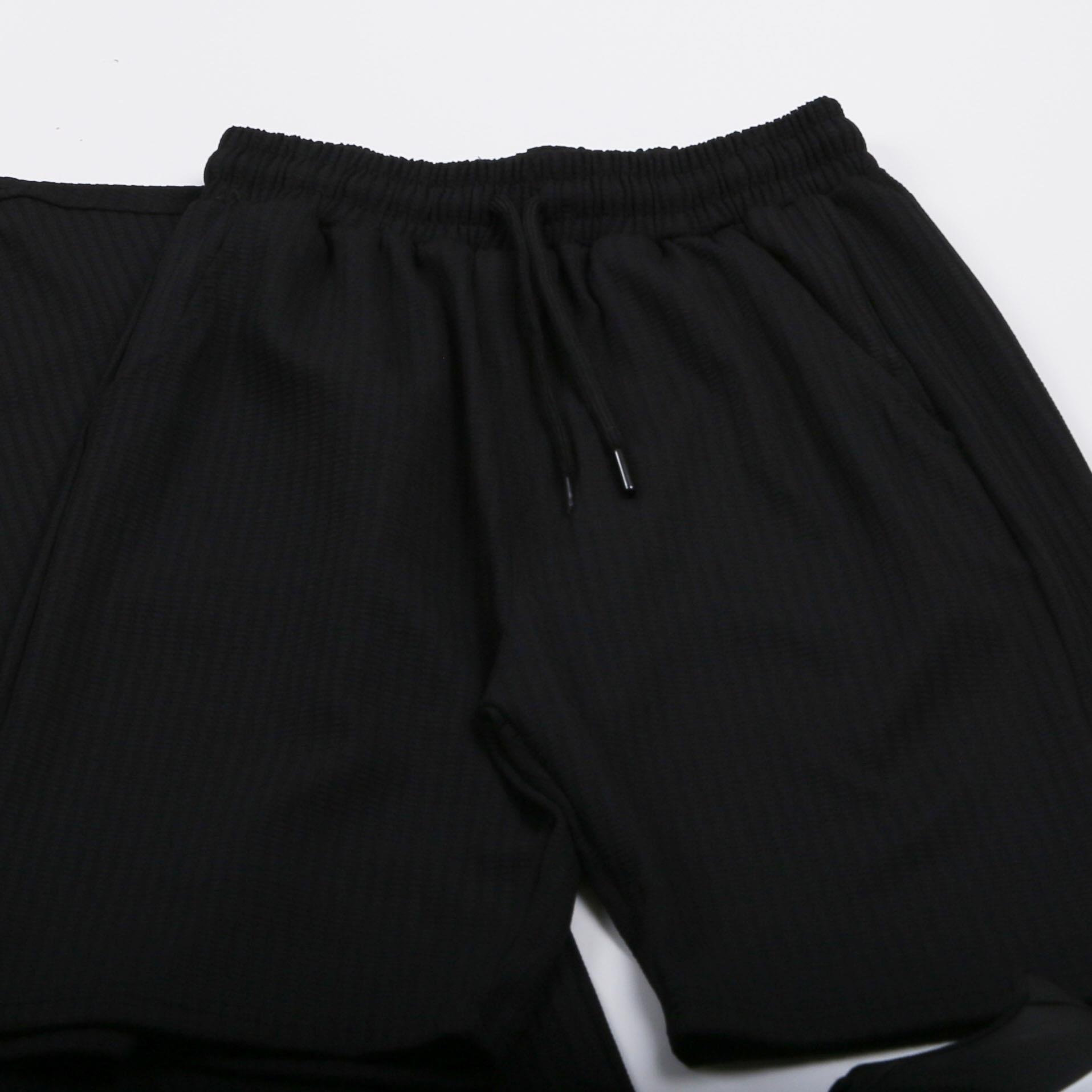 Siyah Spor Takım Ayakkabı Kombin