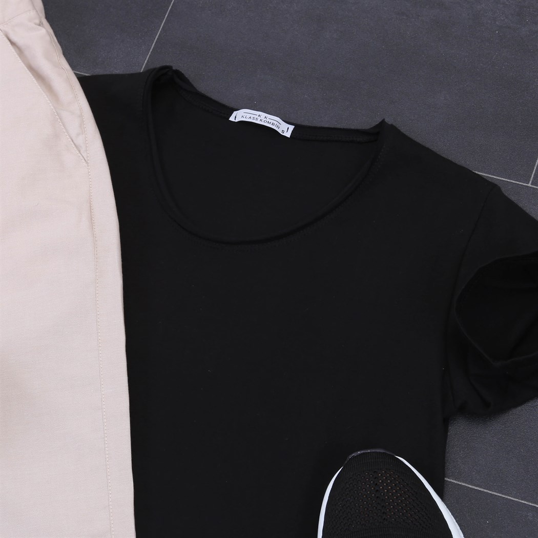 Siyah T-Shirt Jogger Pantolon Spor Ayakkabı Kombini 