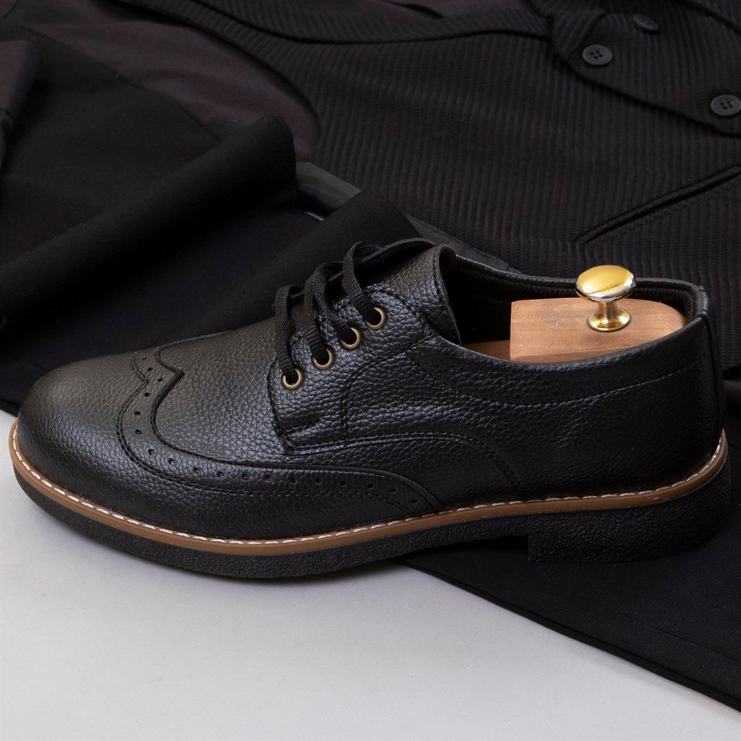 Siyah Takım Elbise Kombin