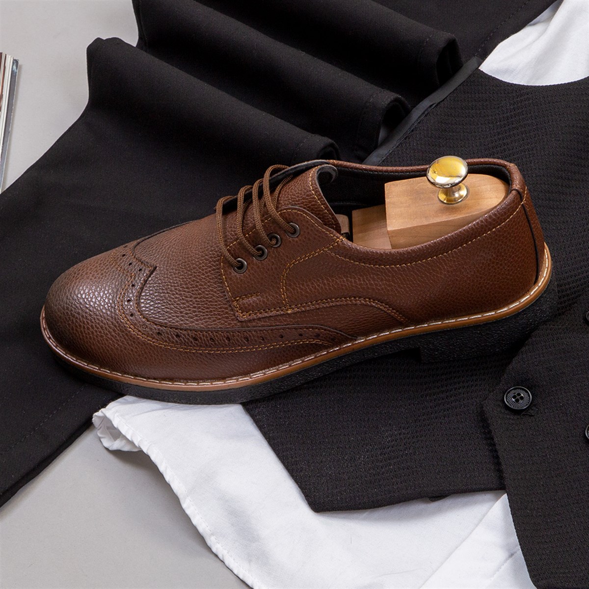 Siyah Takım Elbise Kombini