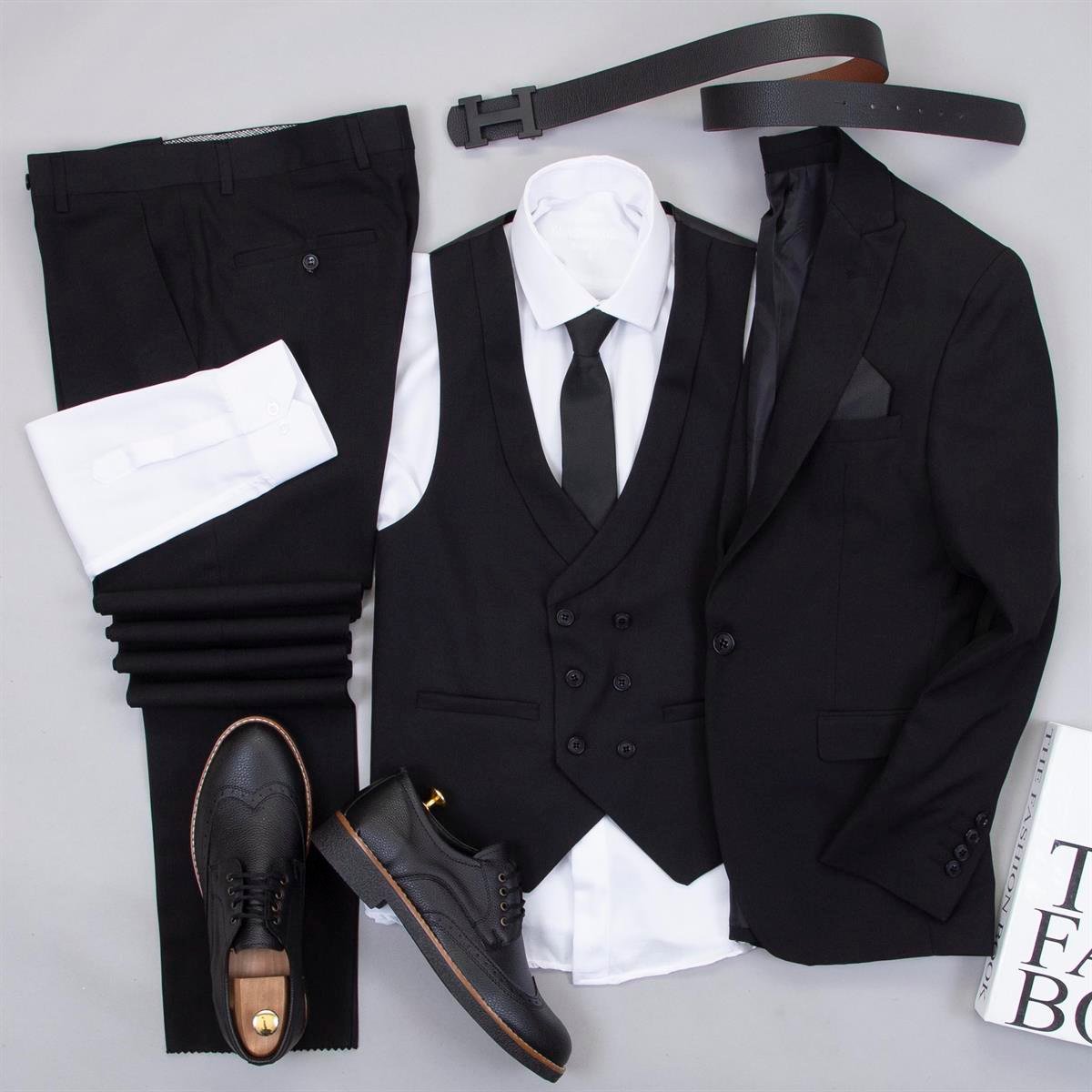 Siyah Takım Elbise Kombini