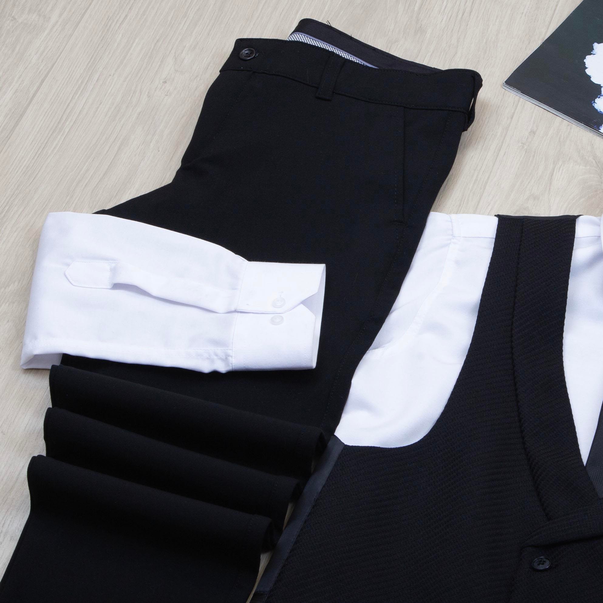 Siyah Takım Elbise Kombini