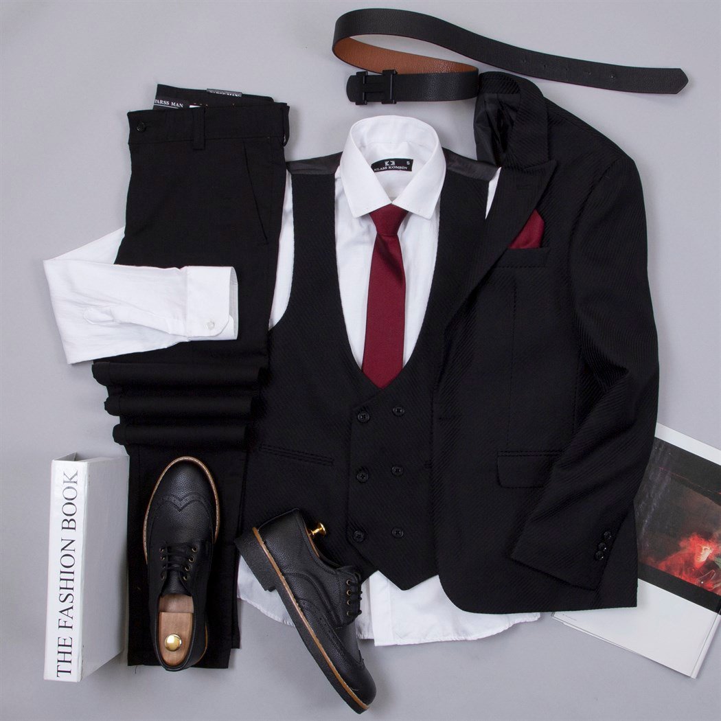 Siyah Takım Elbise Kombini