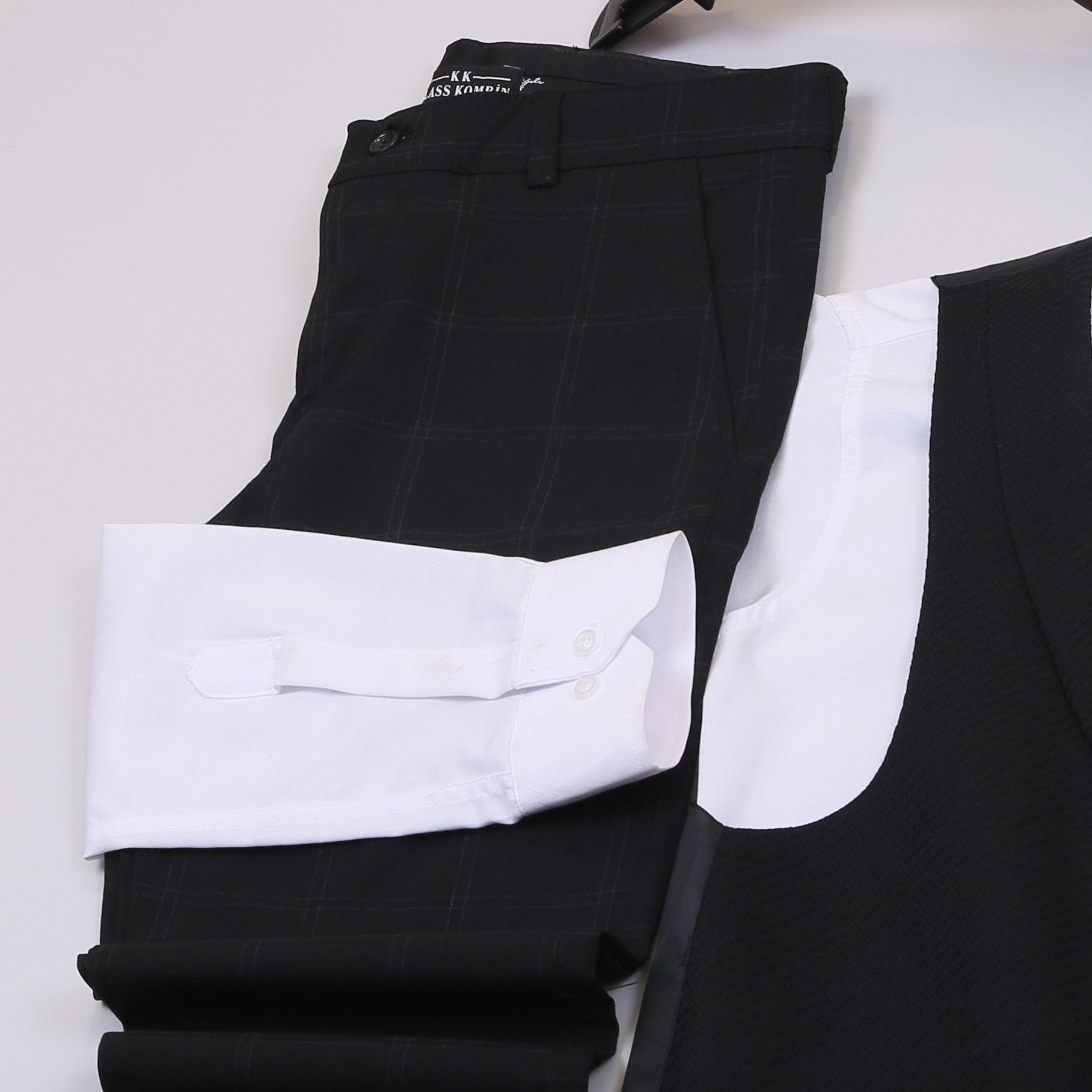 Siyah Takım Elbise Kombini