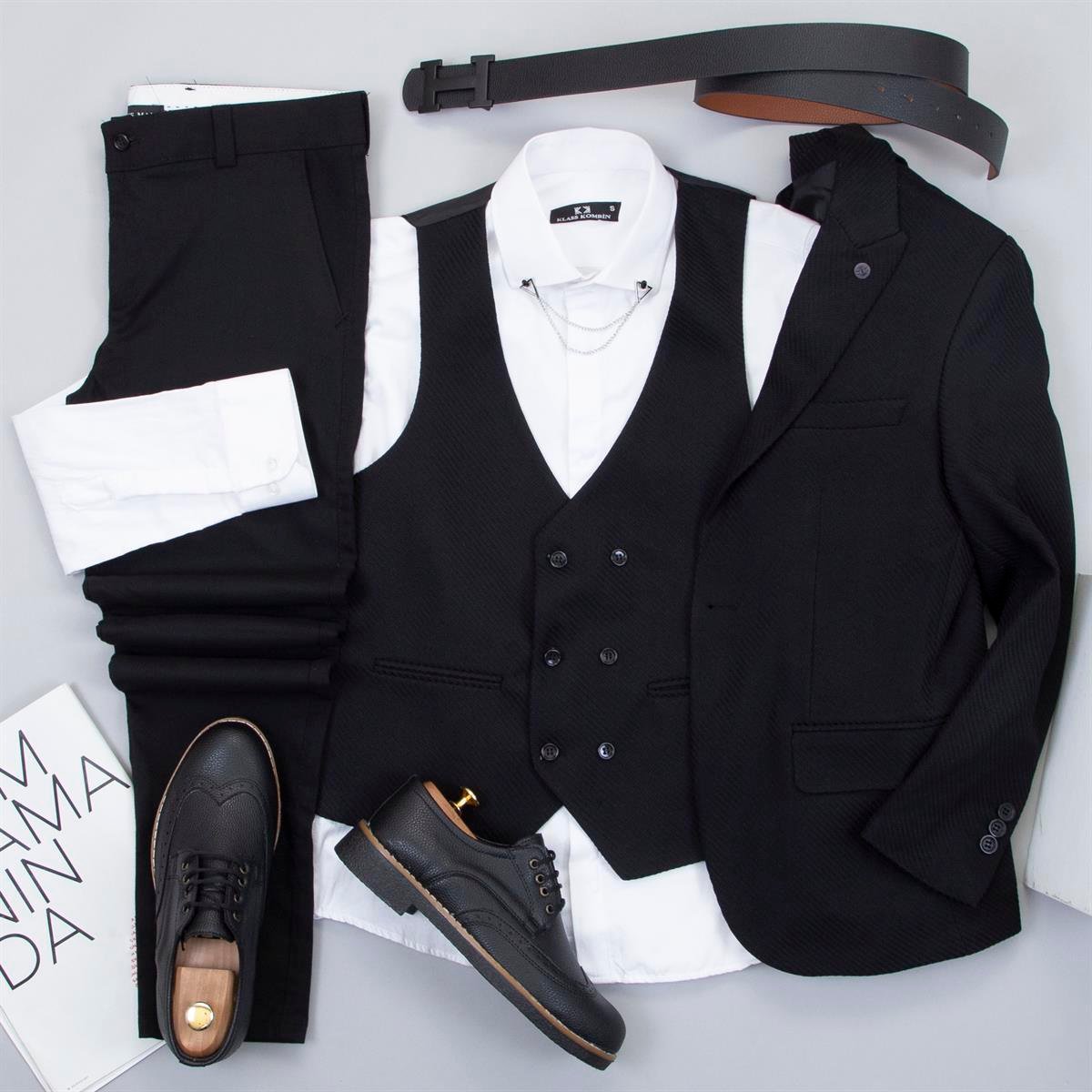 Siyah Takım Elbise Kombini