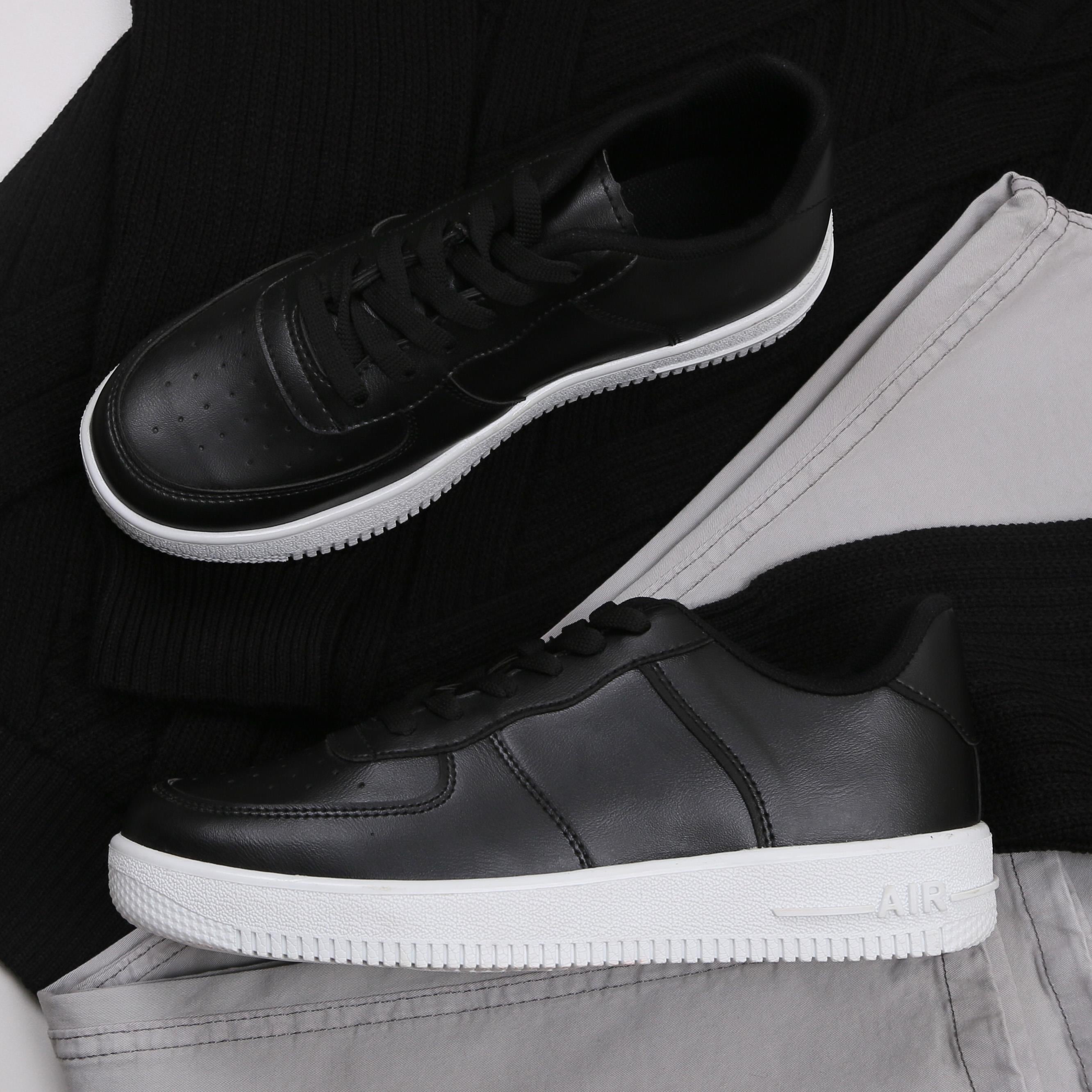 Siyah Triko Kazak Kot Pantolon Ayakkabı Kombini