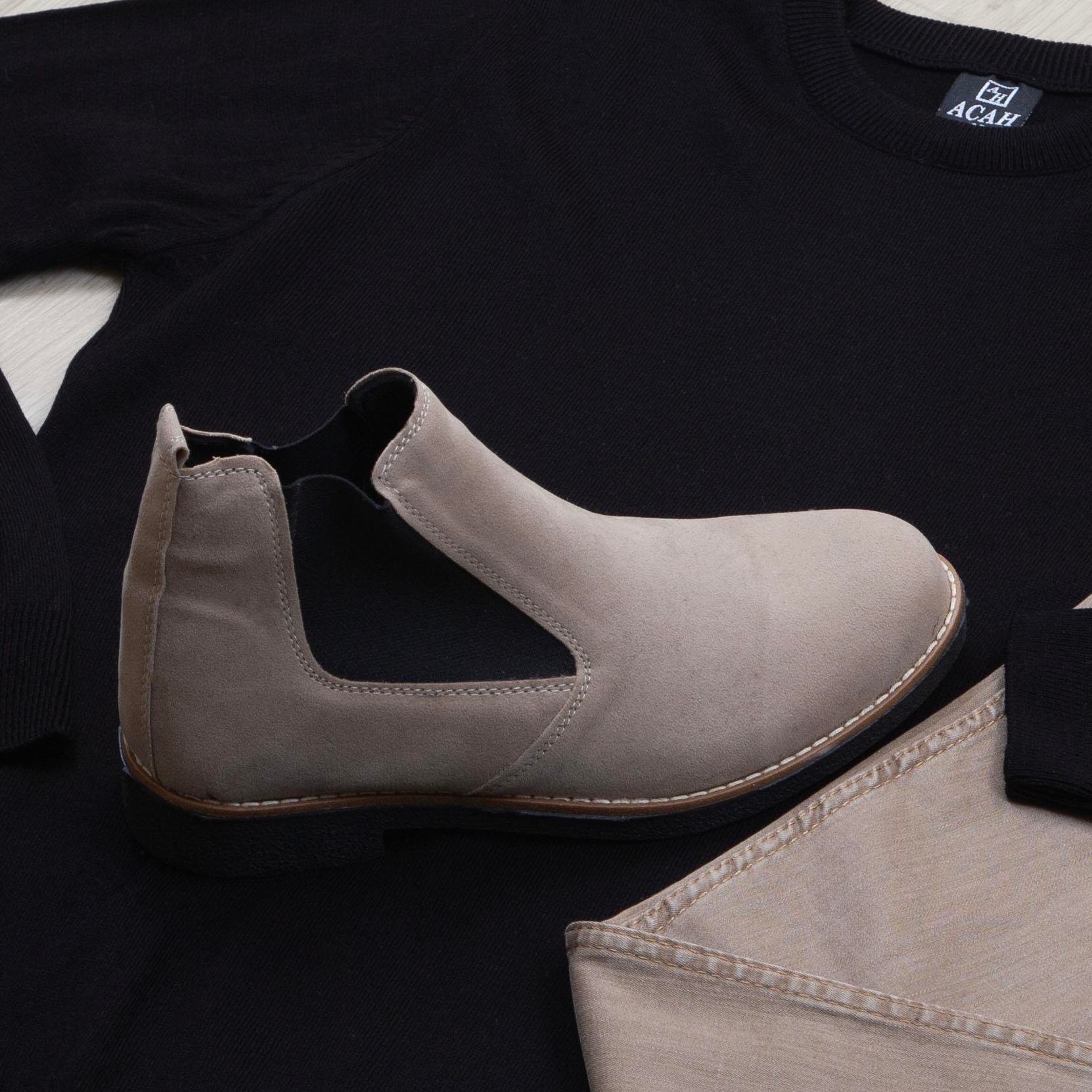 Siyah Triko Kazak Pantolon Bot Kombin 