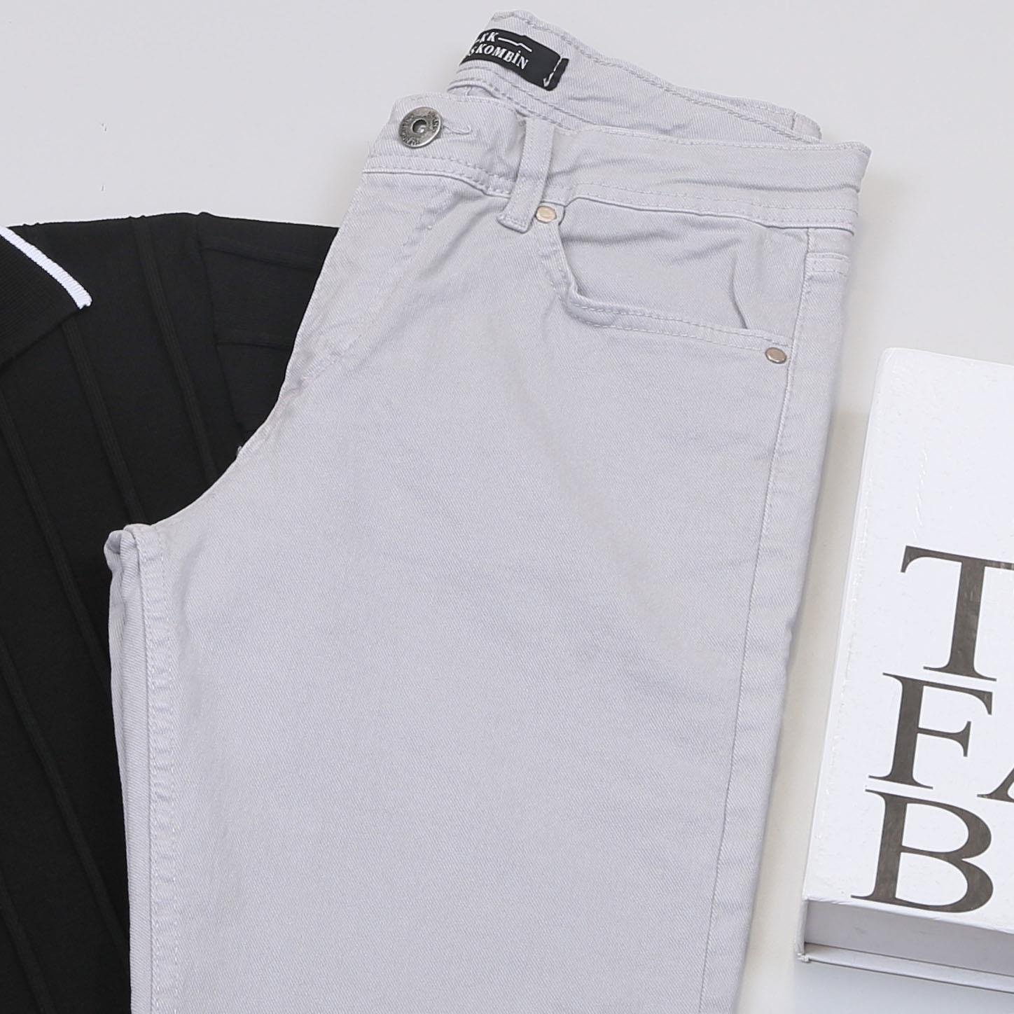 Siyah Triko Polo Yaka Tişört Pantolon Ayakkabı Kombin