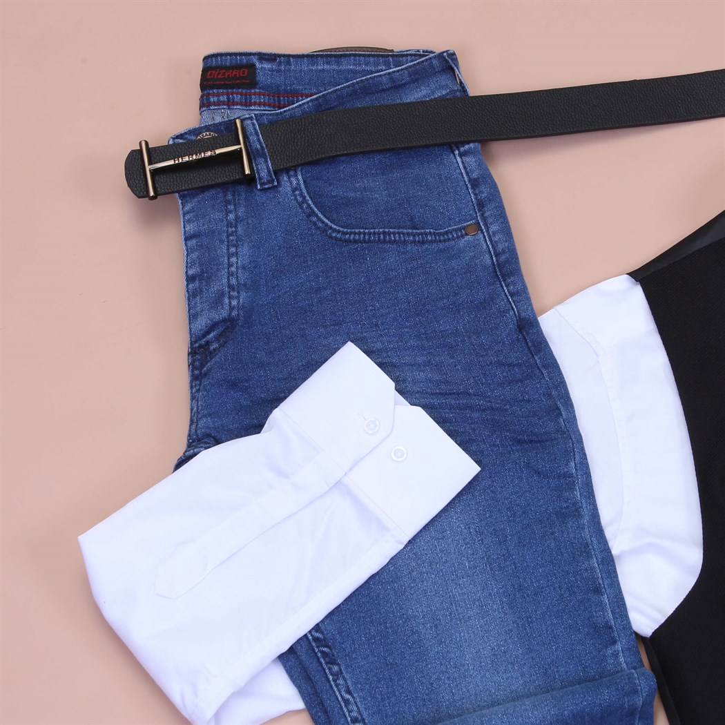 Siyah Yelek Beyaz Gömlek Kot Pantolon Klasik Ayakkabı Koımbini 