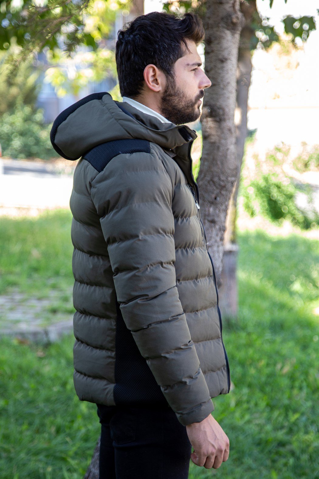 Slim fit fileli haki şişme mont