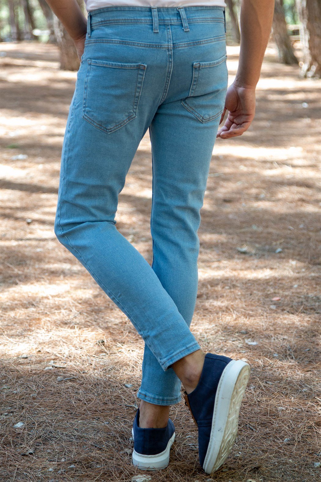 Slim fit likralı buz mavisi kot pantolon
