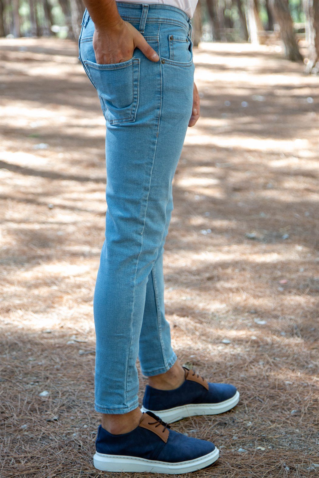 Slim fit likralı buz mavisi kot pantolon