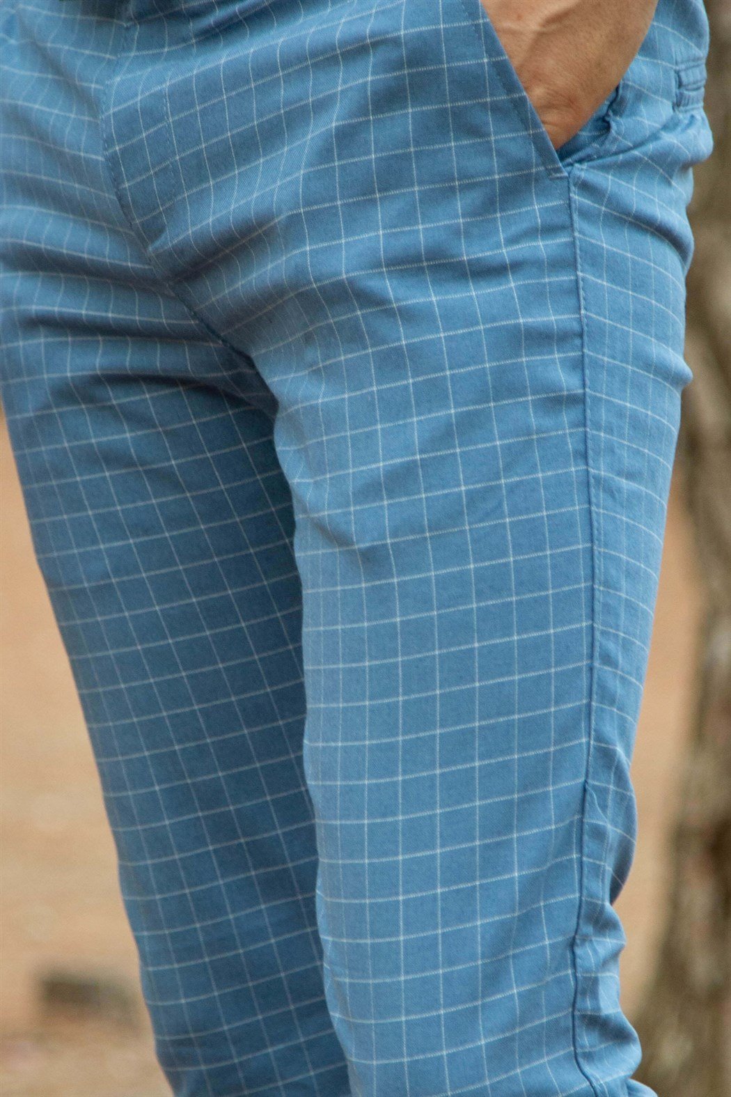 Slim fit yan cep detaylı ince kare ekoseli mavi kumaş pantolon
