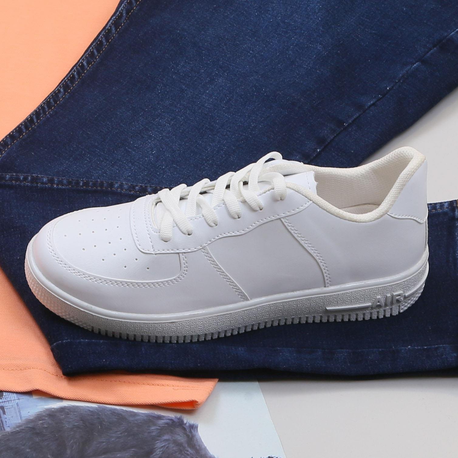 Somon Polo Yaka Tişört Pantolon Ayakkabı Kombin