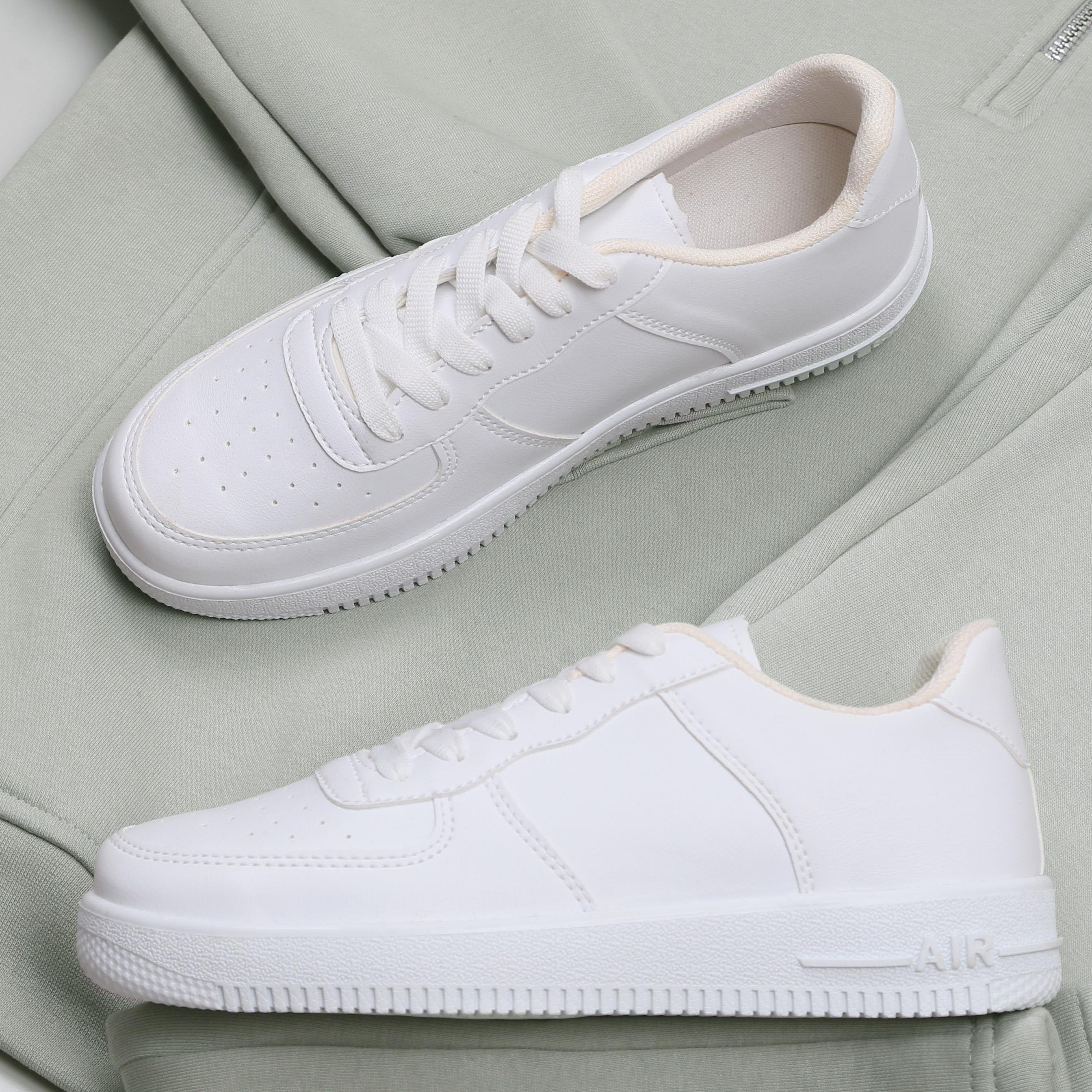 Su Yeşili Dik Yaka Fermuarlı Sweatshirt Eşofman Altı Ayakkabı Kombini