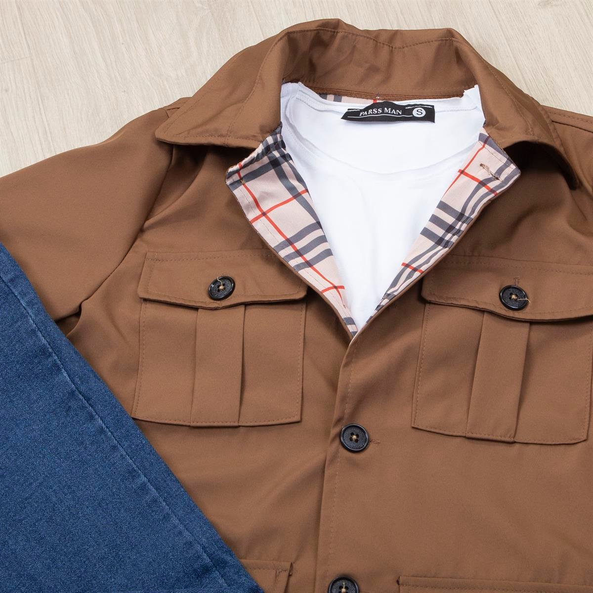 Taba Ceket Tişört Pantolon Ayakkabı Kombin