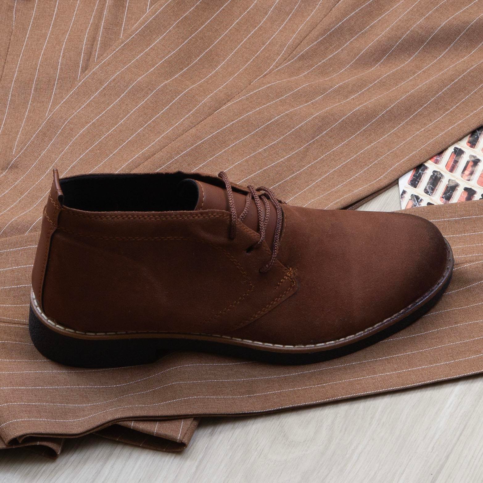 Taba Çizgili Kruvaze Takım Elbise Kombini