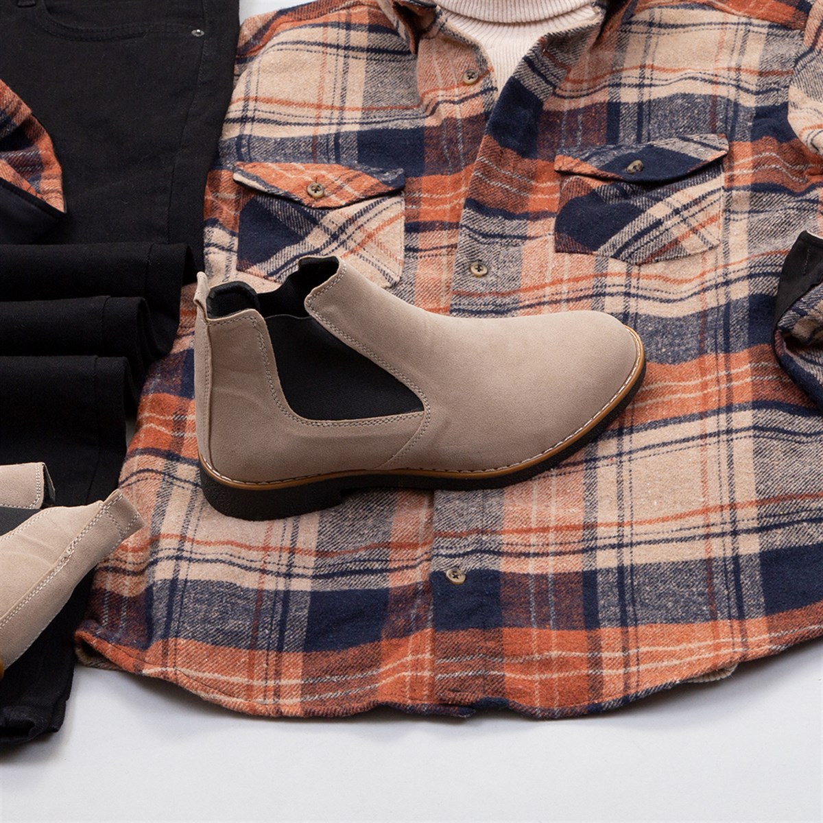 Taba Ekose Oduncu Gömlek Boğazlı Kazak Pantolon Bot Kombin