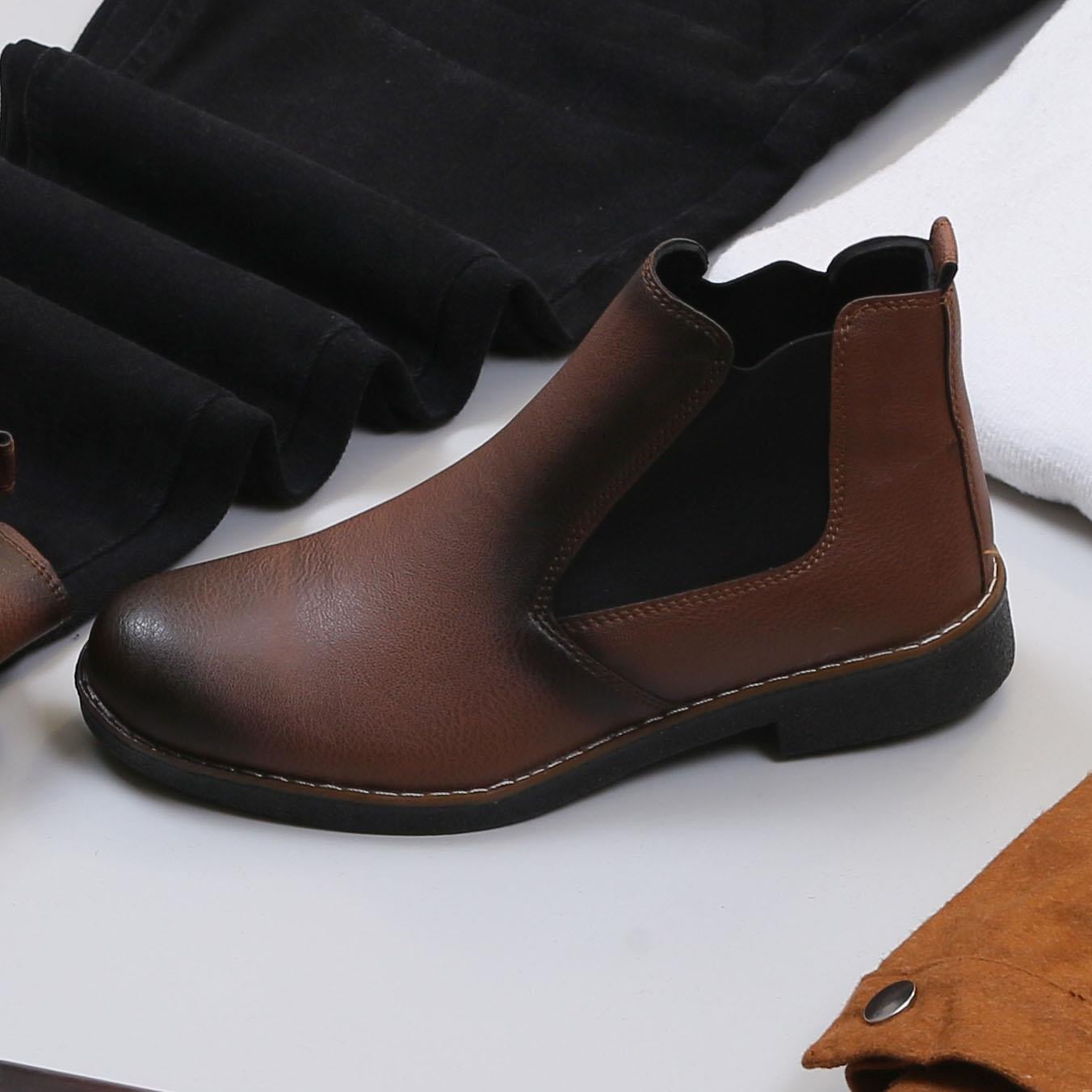 Taba Kaşe Ceket Boğazlı Body Pantolon Bot Kombin