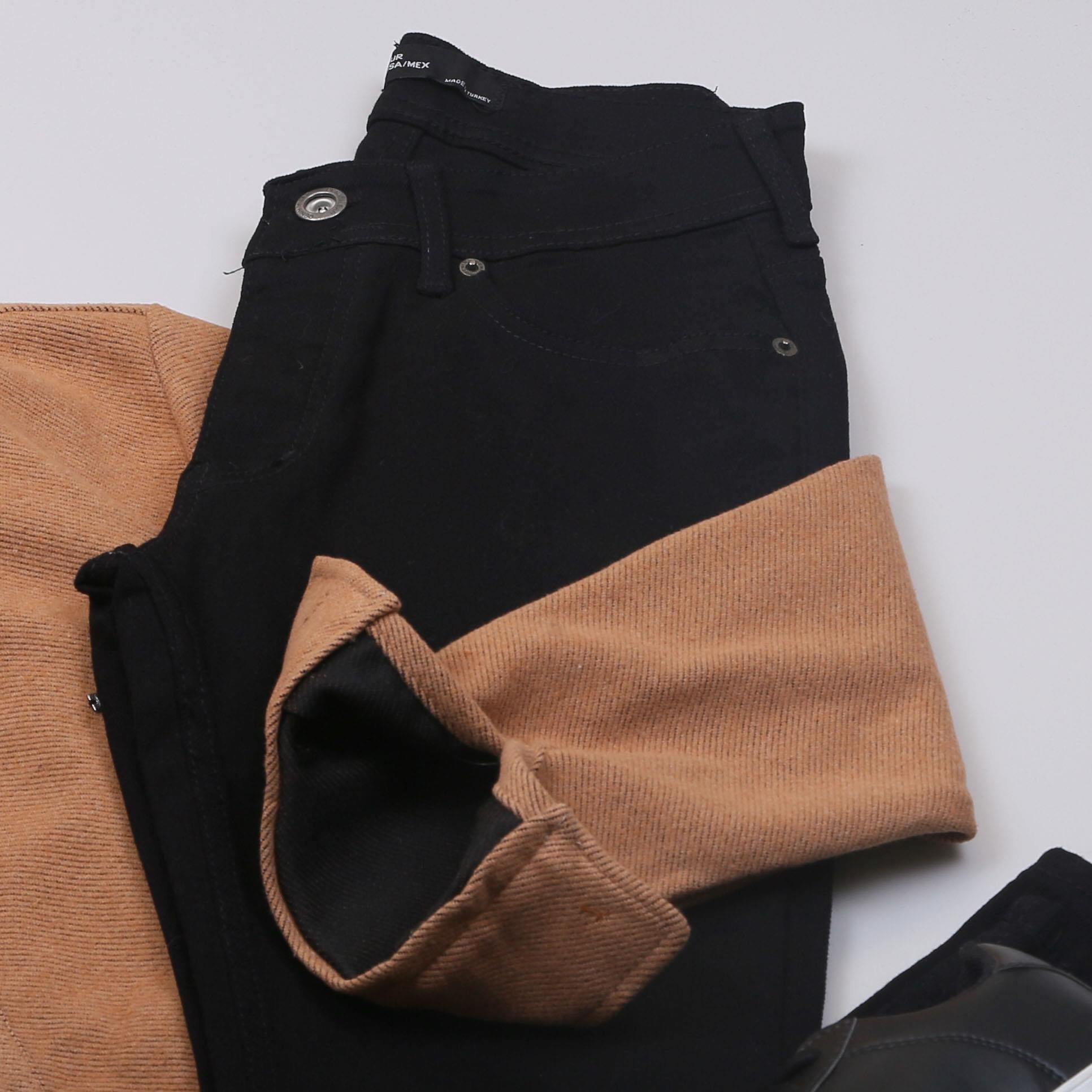 Taba Kaşe Gömlek Tişört Pantolon Ayakkabı Kombin