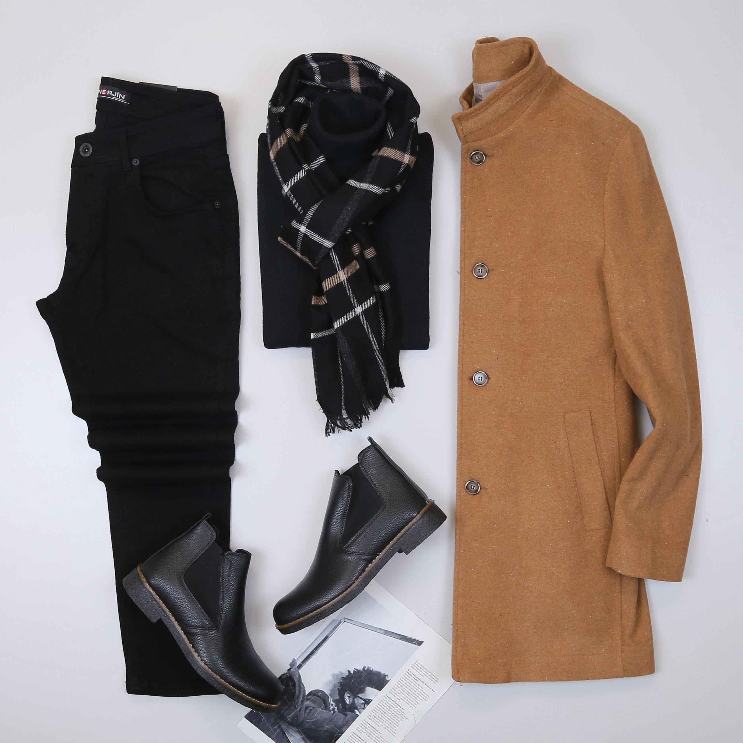 Taba Kaşe Kaban Boğazlı Body Pantolon Bot Kombin