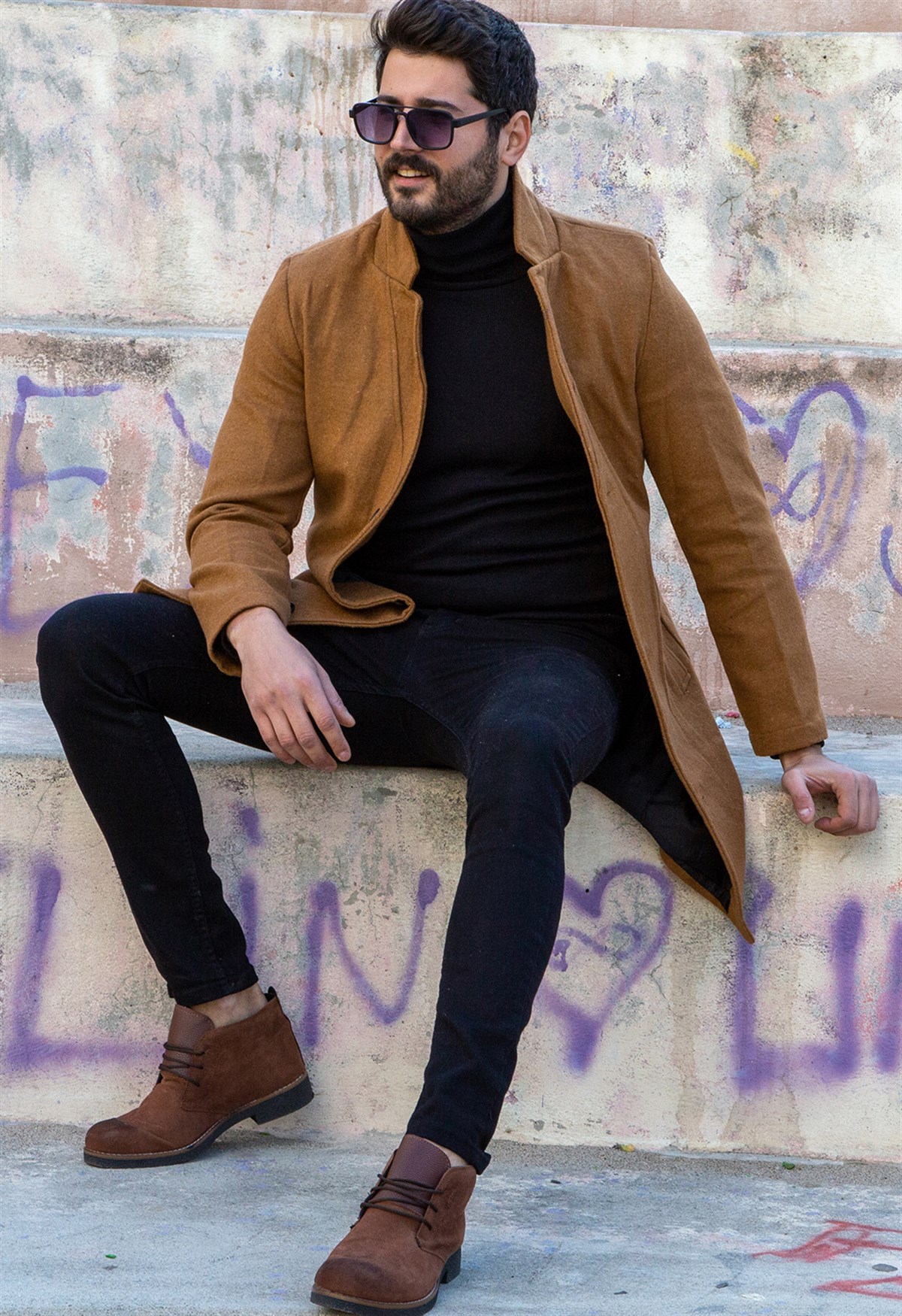 Taba Kaşe Kaban Boğazlı Kazak Pantolon Bot Kombin