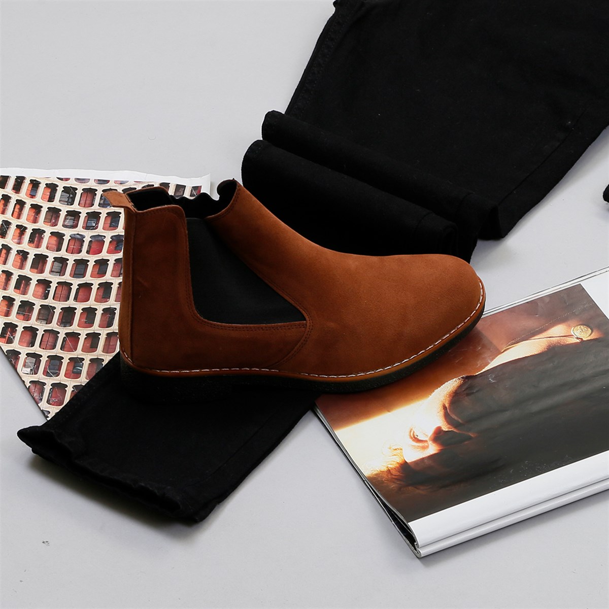 Taba Kaşe Kaban Boğazlı Kazak Pantolon Atkı Bot Kombin