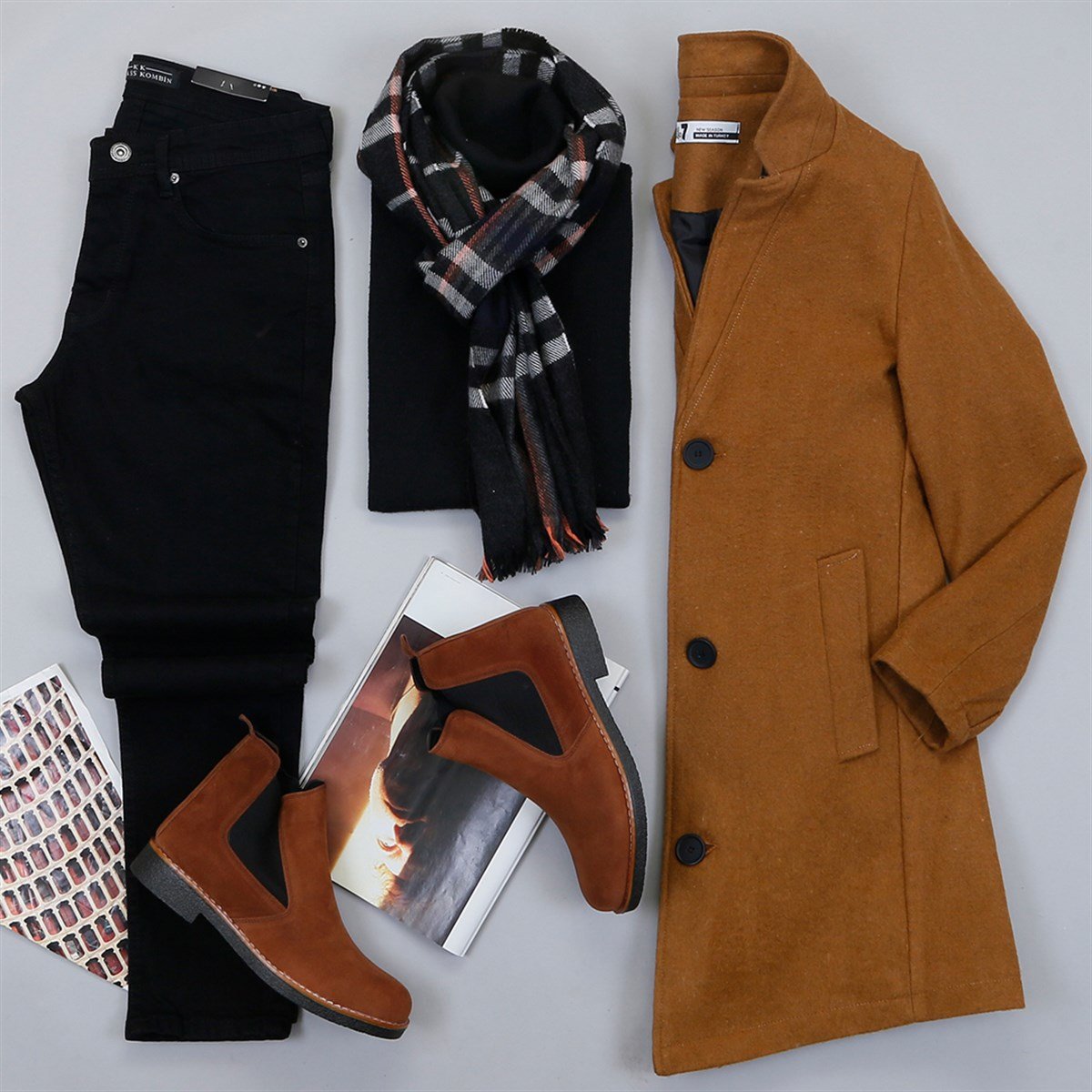 Taba Kaşe Kaban Boğazlı Kazak Pantolon Atkı Bot Kombin