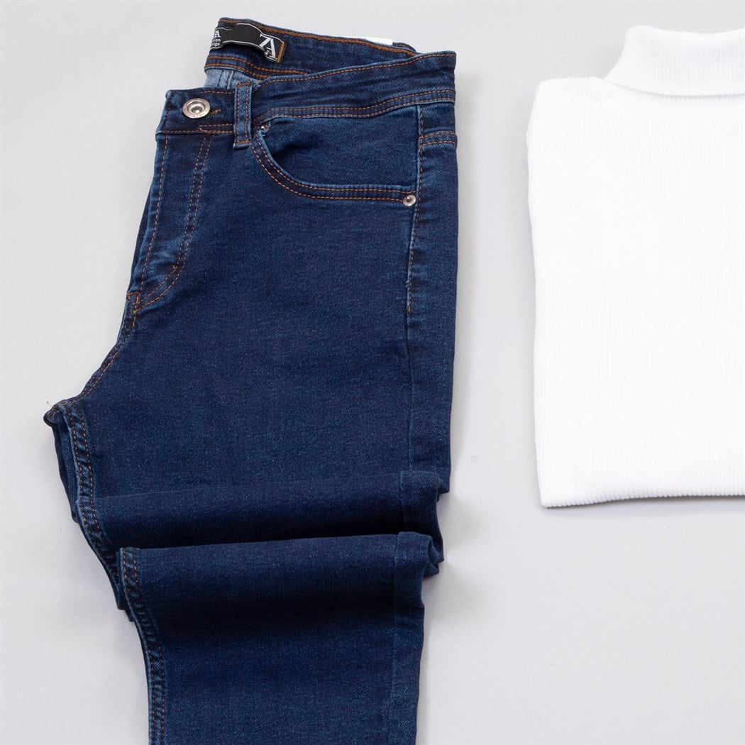 Taba Kaşe Kaban Boğazlı Kazak Pantolon Ayakkabı Kombin