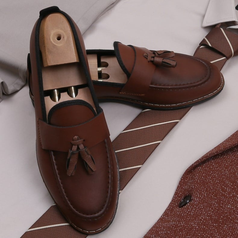 taba Kırçıllı  Blazer Ceket Beh Gömlek Bej Pantolon Ayakkabı Kombin