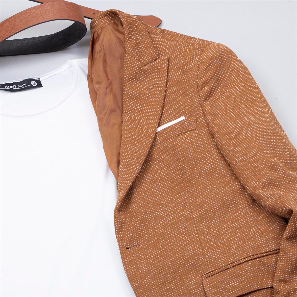 Taba Kırçıllı Blazer Ceket Tişört Pantolon Ayakkabı Kombin