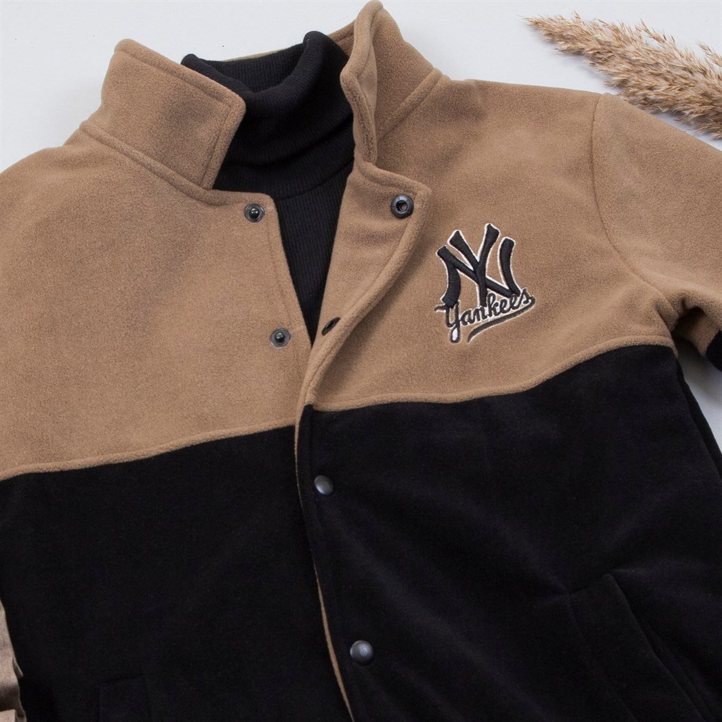 Taba Siyah Polar Kolej Ceket Boğazlı Kazak Pantolon Ayakkabı Kombin