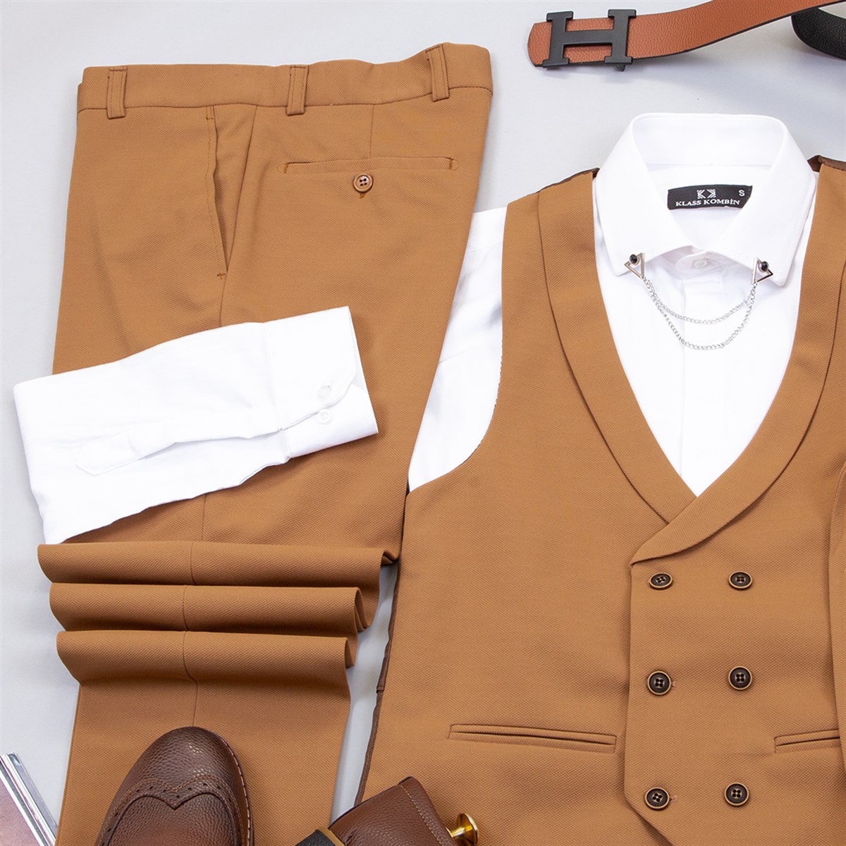 Füme Takım Elbise Kombini