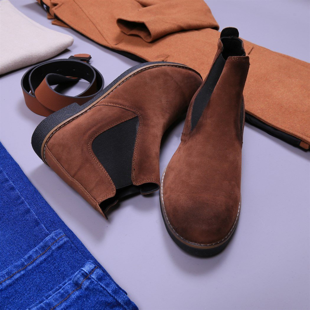 Taba Uzun Ceket Bot Pantolon Kazak kombini