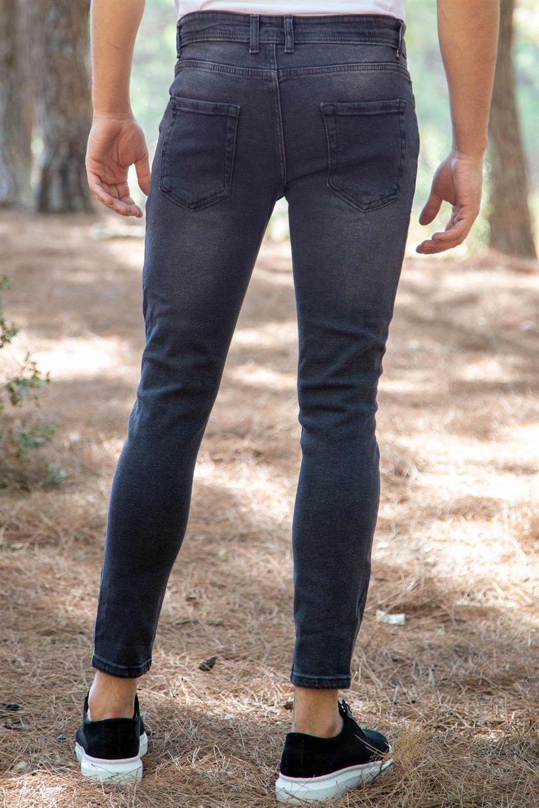 Tırnak detaylı slim fit likralı füme kot pantolon