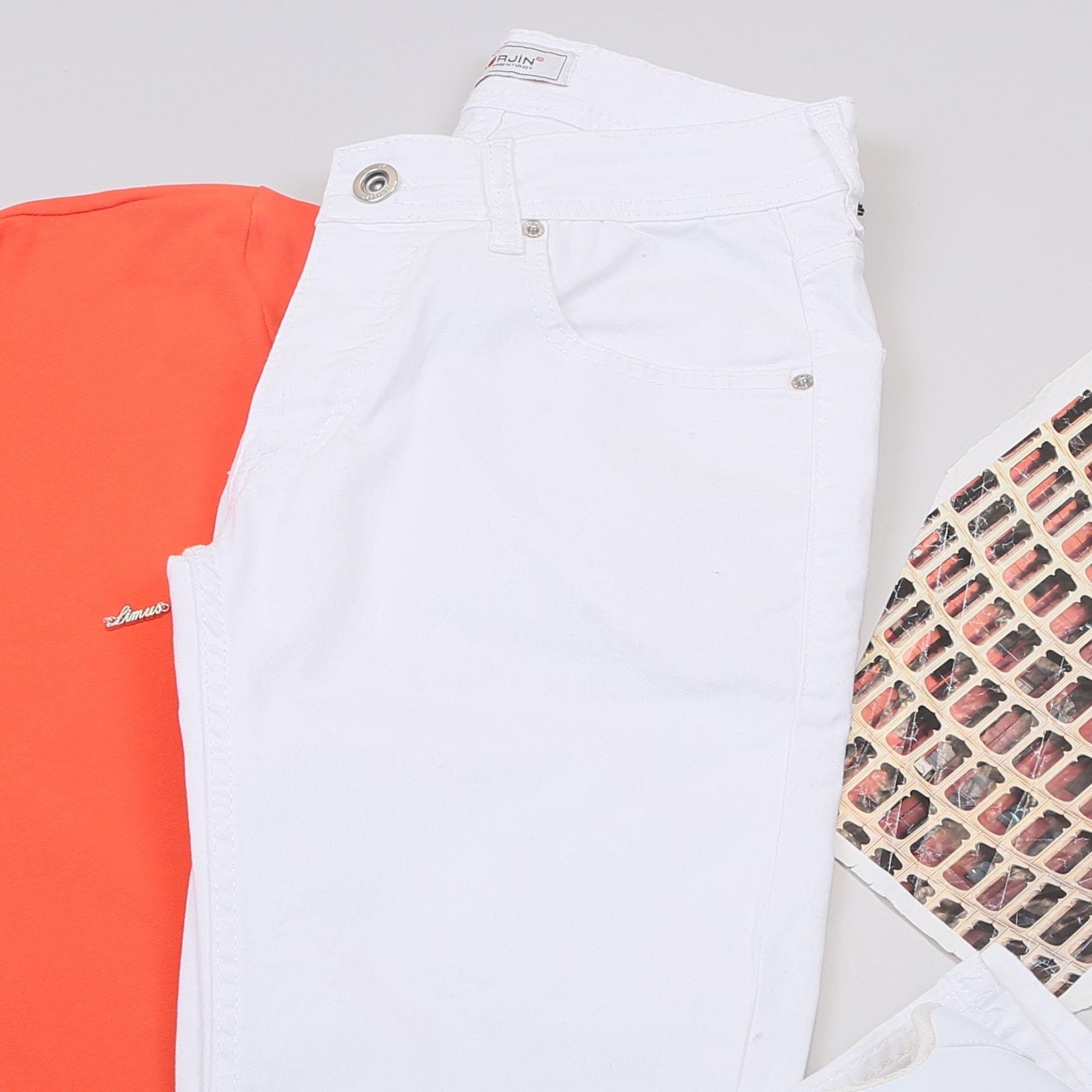 Turuncu Polo Yaka Tişört Pantolon Ayakkabı Kombin