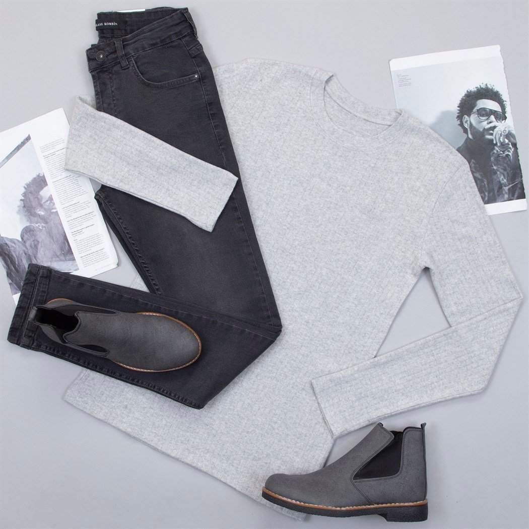 Uzun Kollu Gri Body Pantolon Bot Kombin