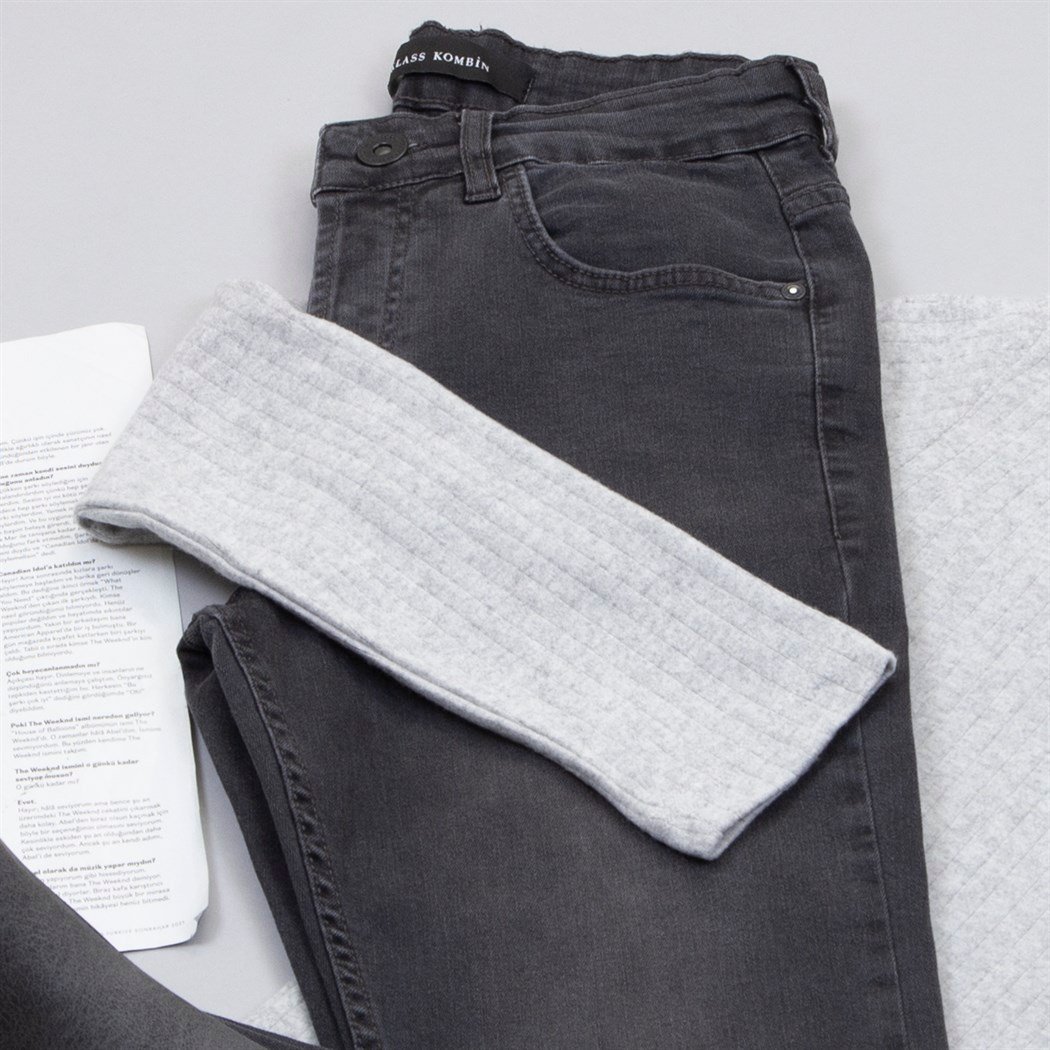 Uzun Kollu Gri Body Pantolon Bot Kombin