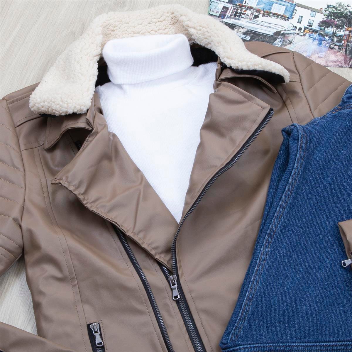 Vizon Kürklü Deri Ceket Boğazlı Body Pantolon Ayakkabı Kombin