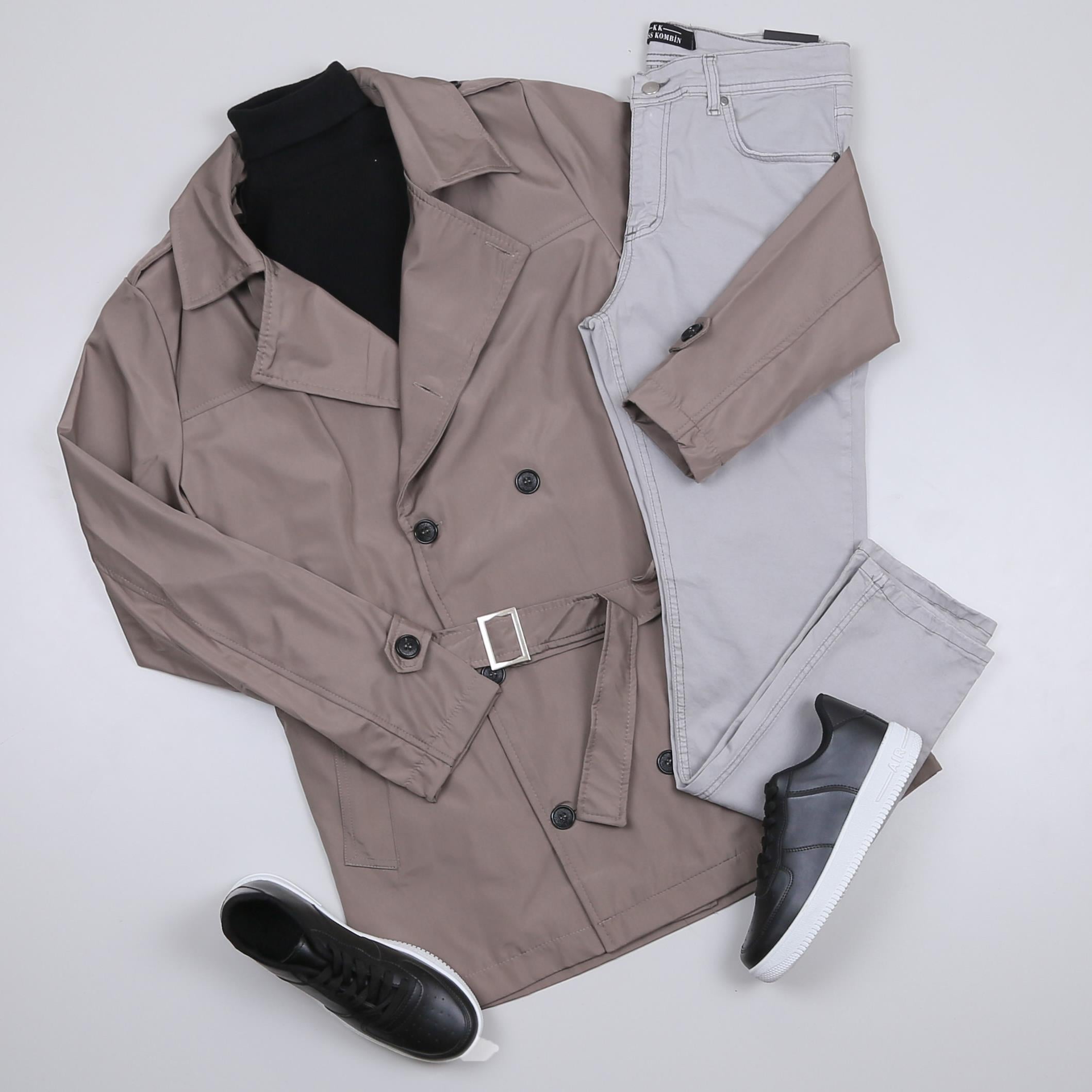 Vizon Trençkot Pantolon Ayakabı Kombini 