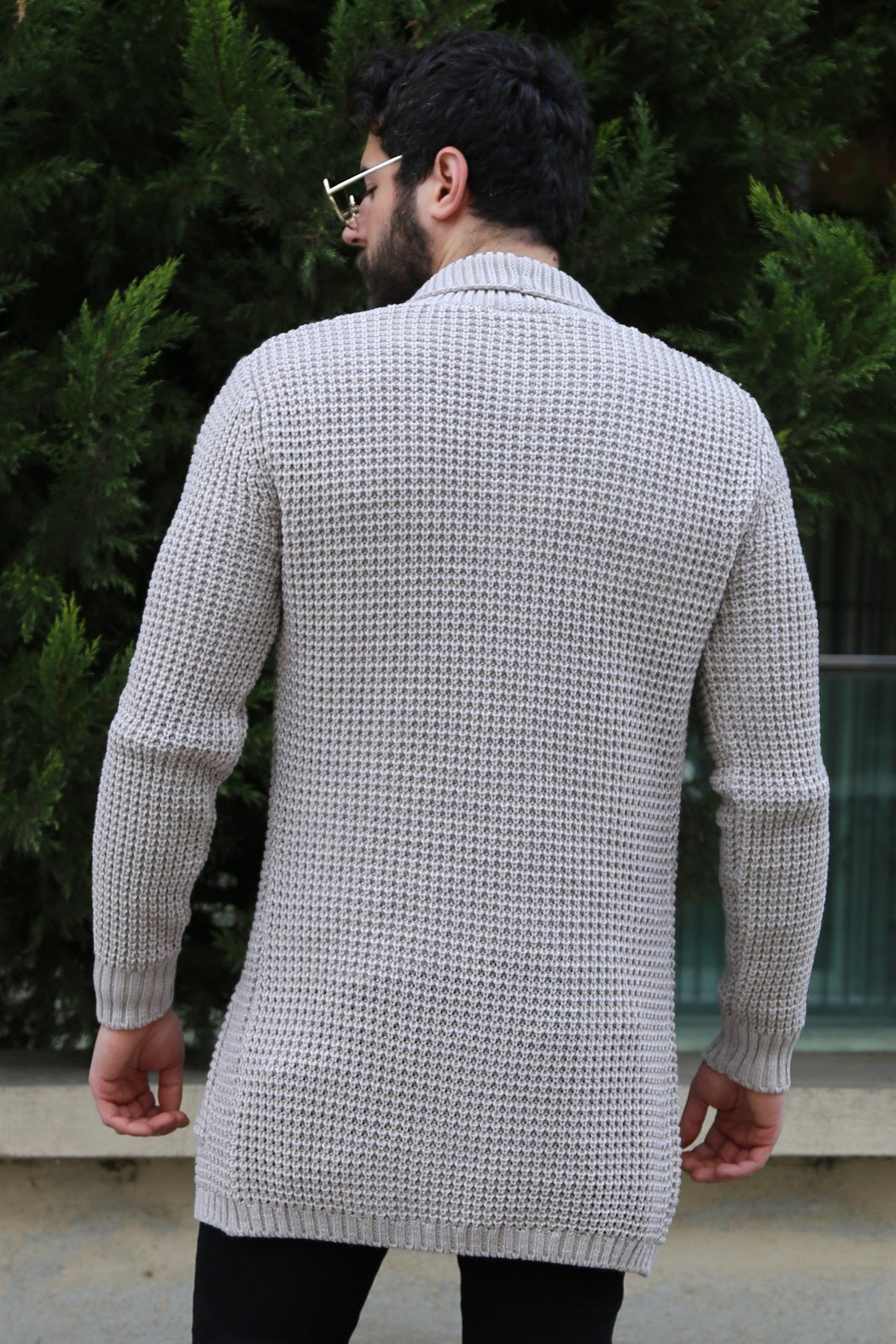 Yakalı Bej Uzun Hırka